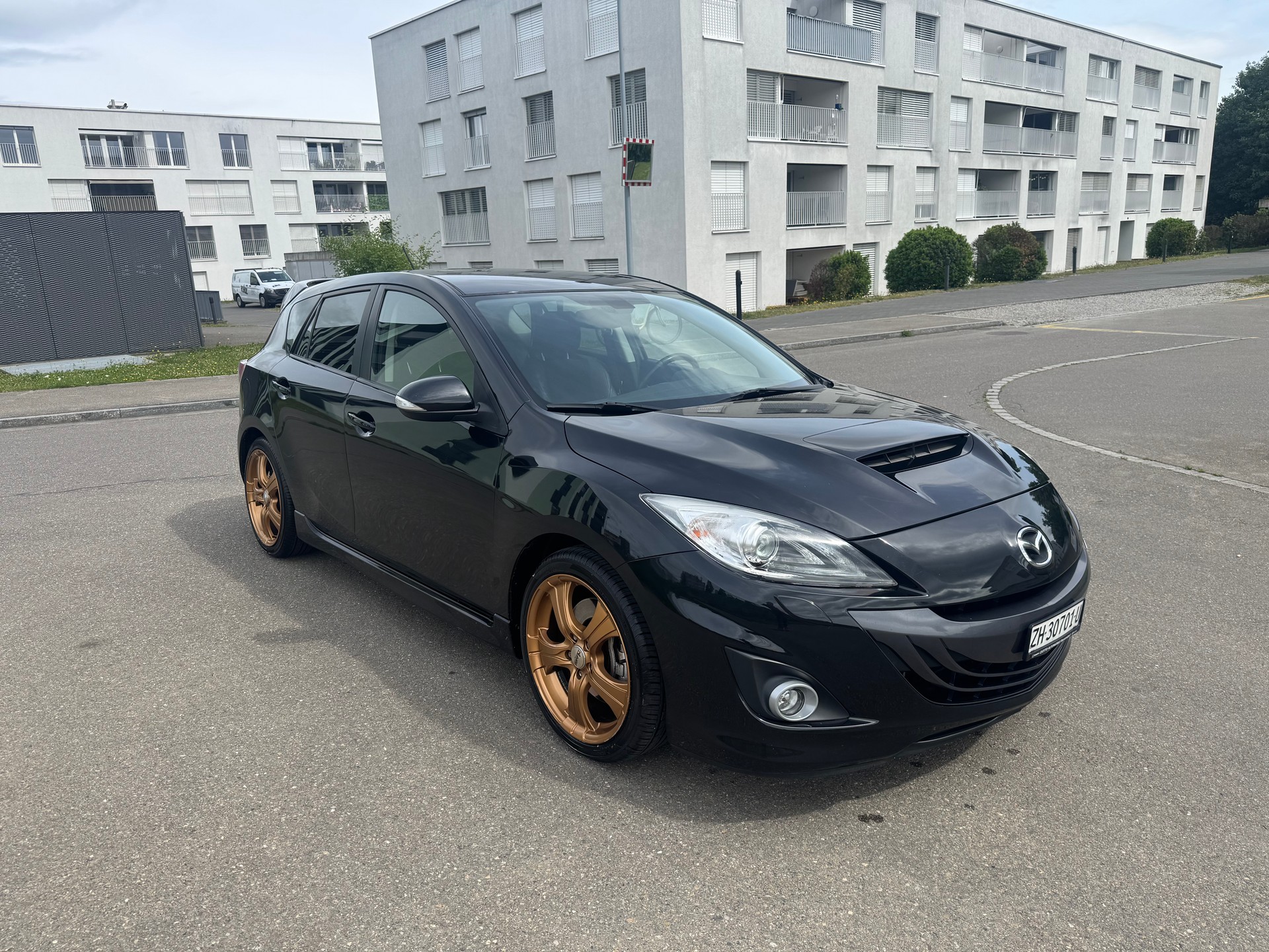 MAZDA 3 2.3 16V DISI Turbo MPS-image-1
