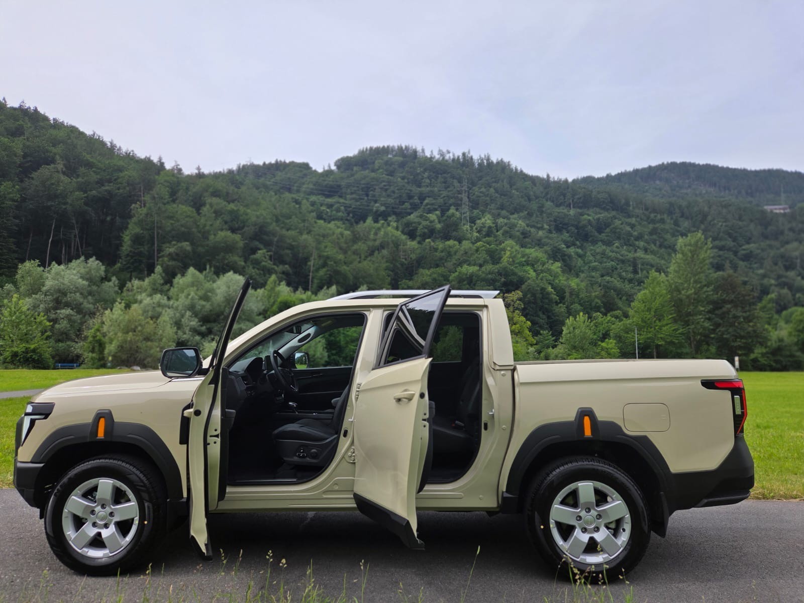 KGM-SsangYong Musso 2.2 e-XDI Titanium new Wildtrack MJ27-image-9