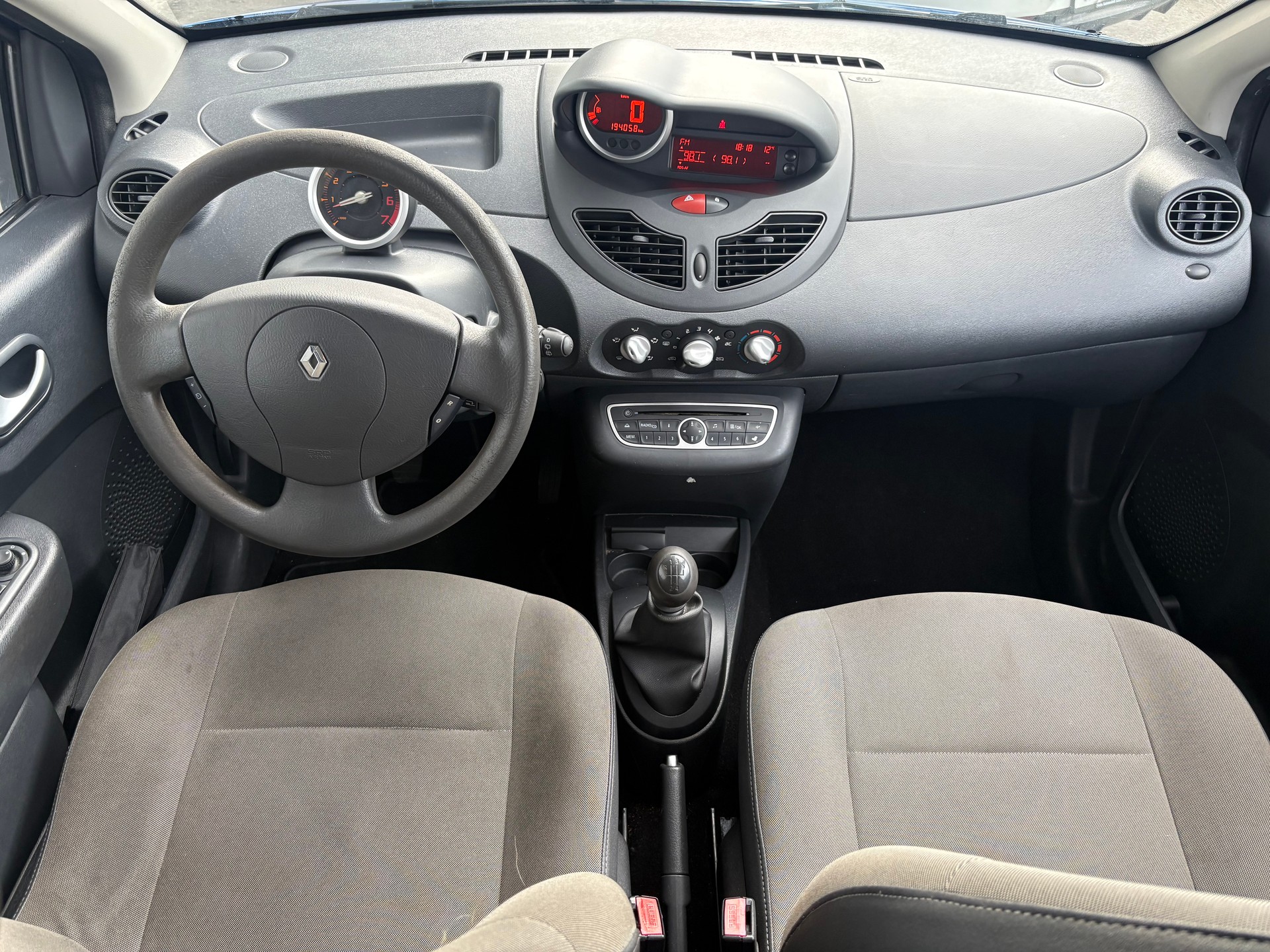 RENAULT Twingo 1.2 16V Expression-image-12