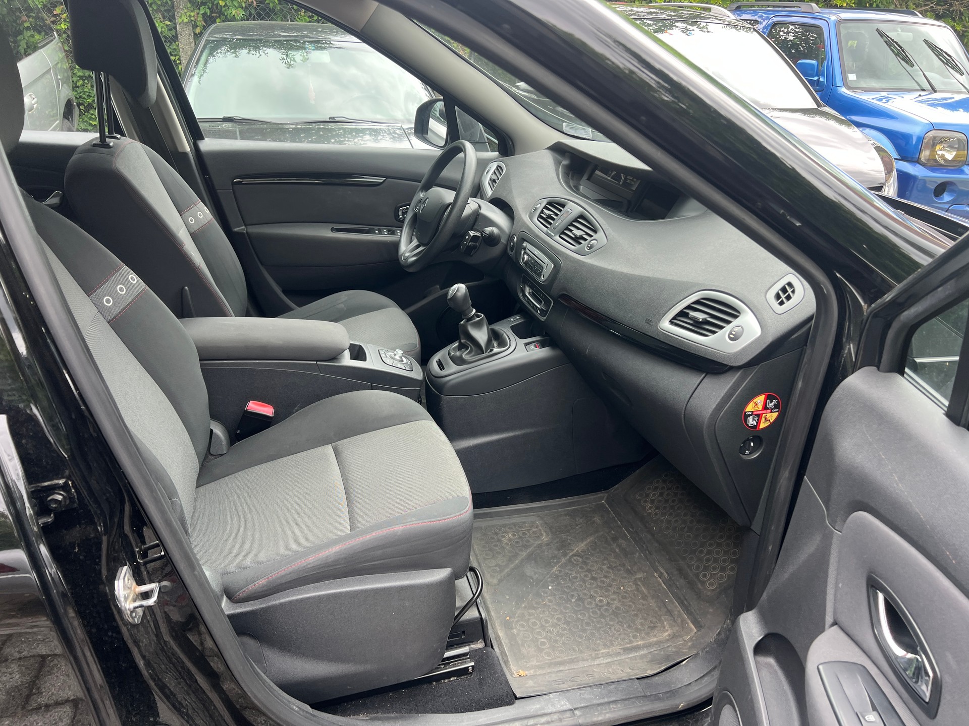 RENAULT Scénic 1.2 16V Turbo Energy-image-5