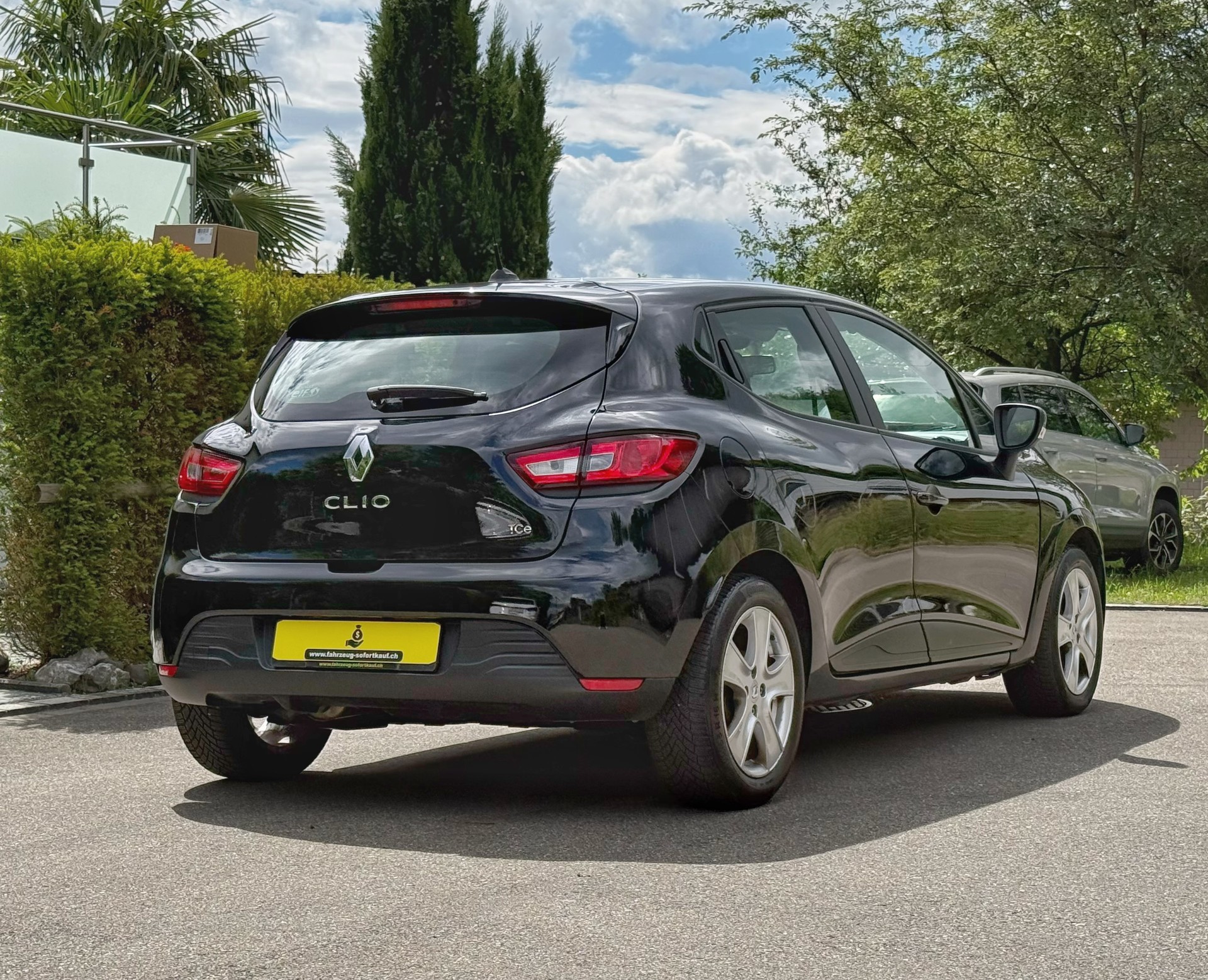 RENAULT Clio 0.9 12V Dynamique (Ab MFK)-image-3