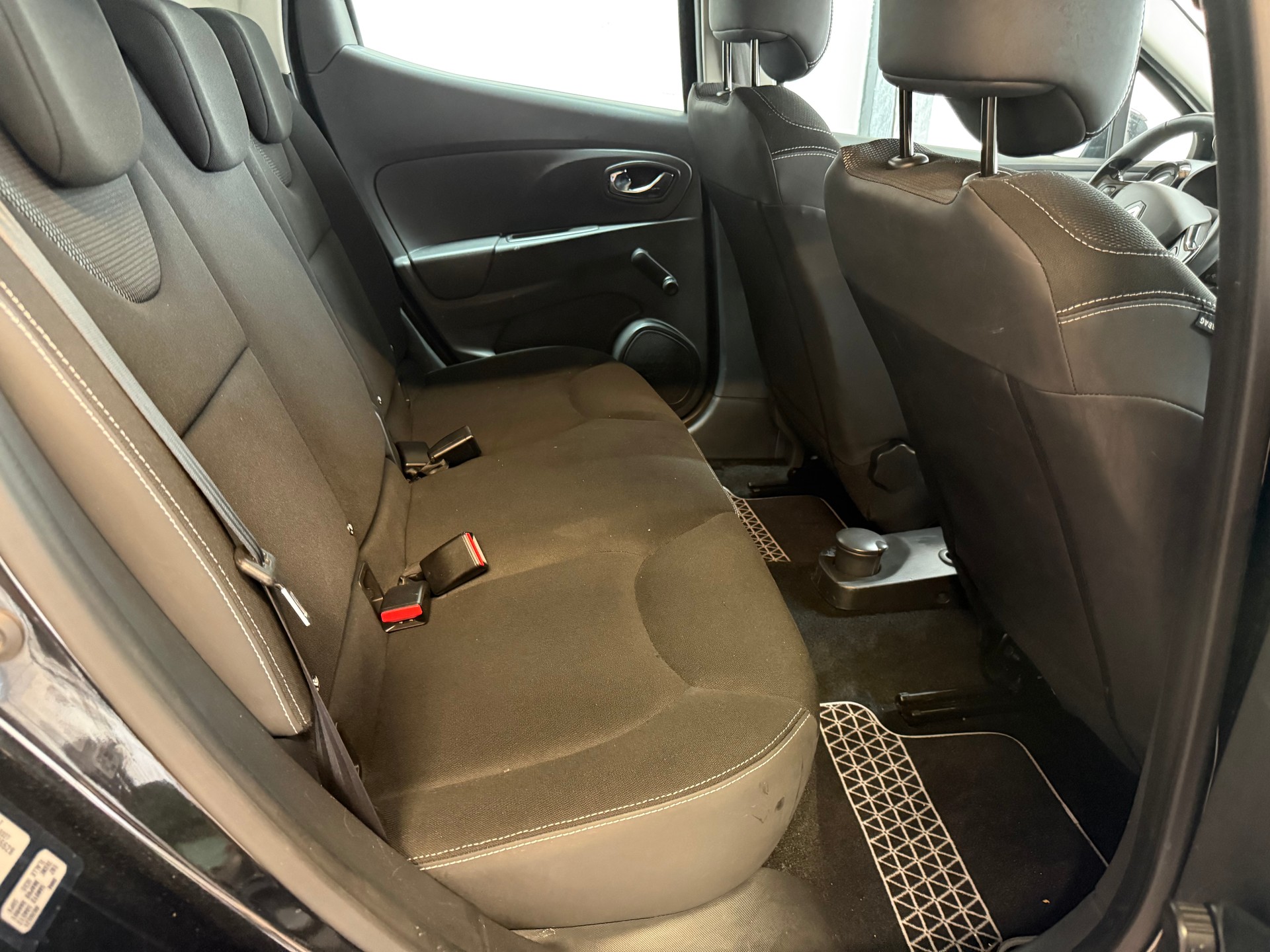 RENAULT Clio 0.9 12V Dynamique (Ab MFK)-image-11