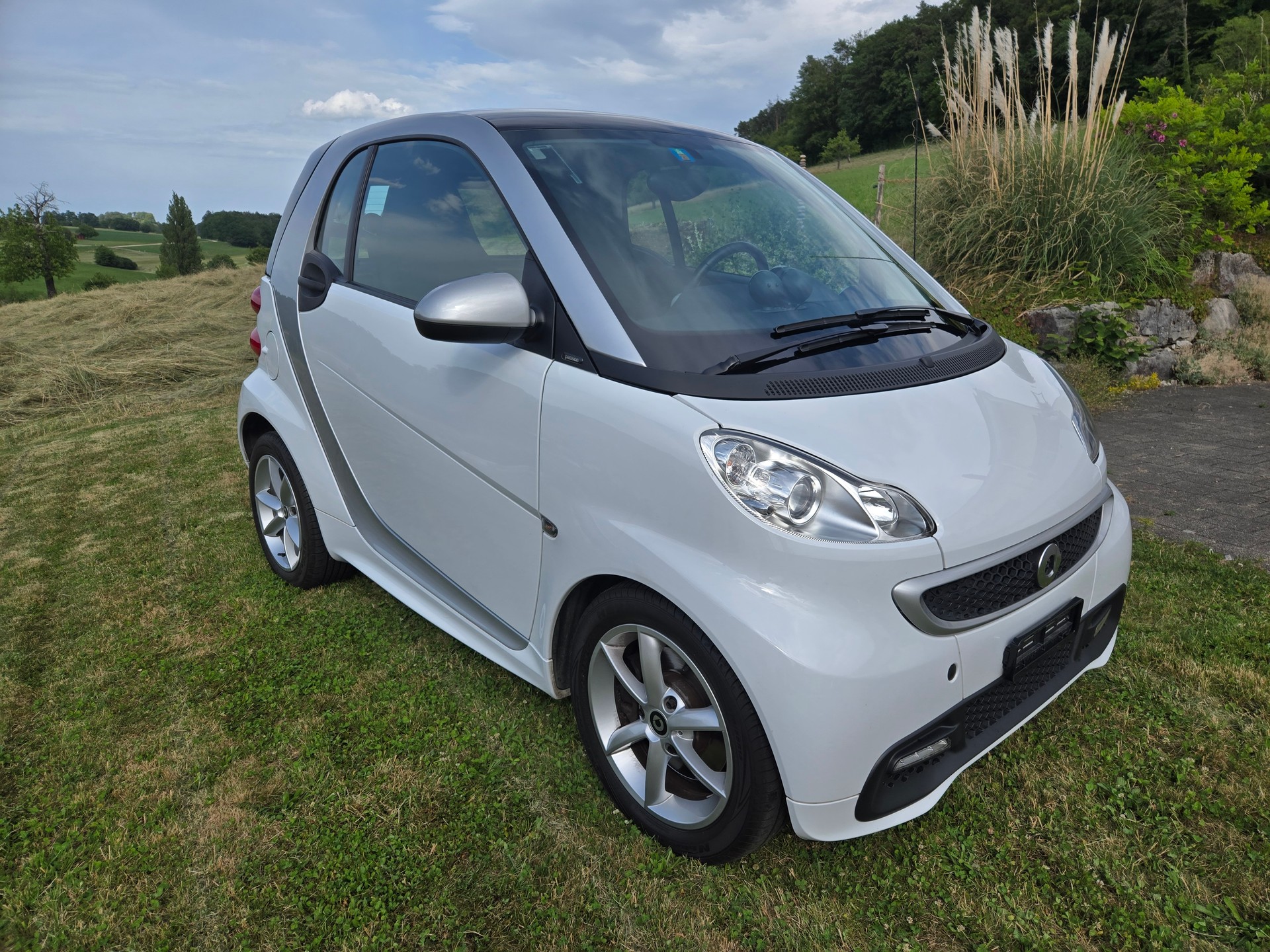 SMART Coupe-image-2