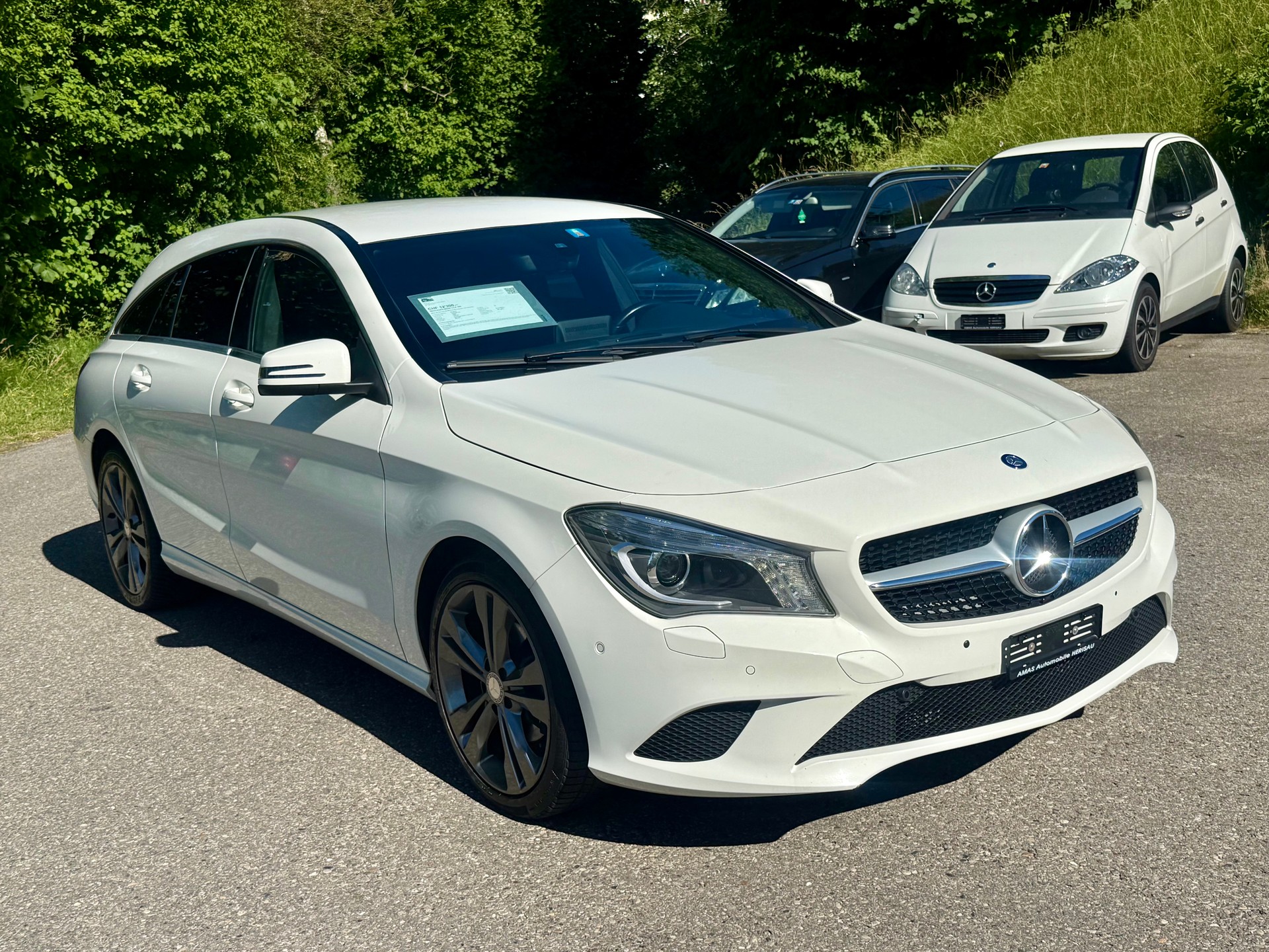 MERCEDES-BENZ CLA 180-image-5