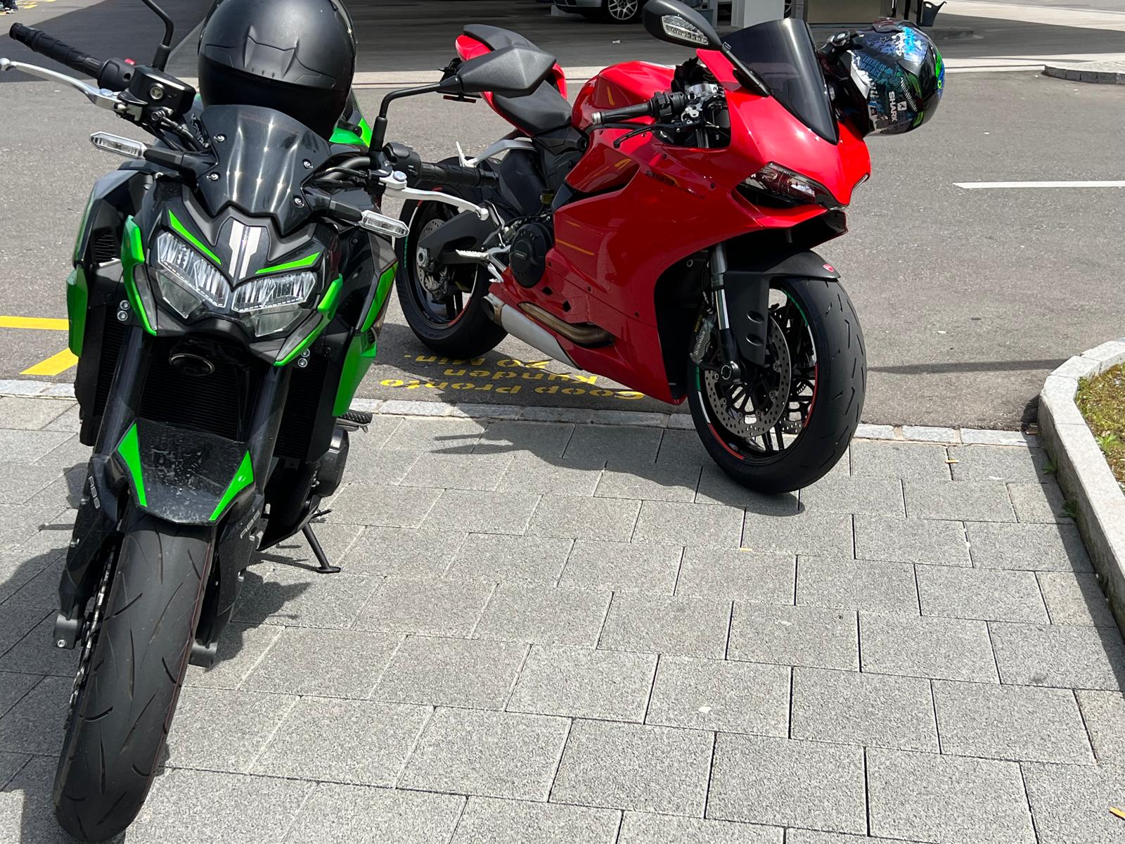 DUCATI Panigale 899-image-1