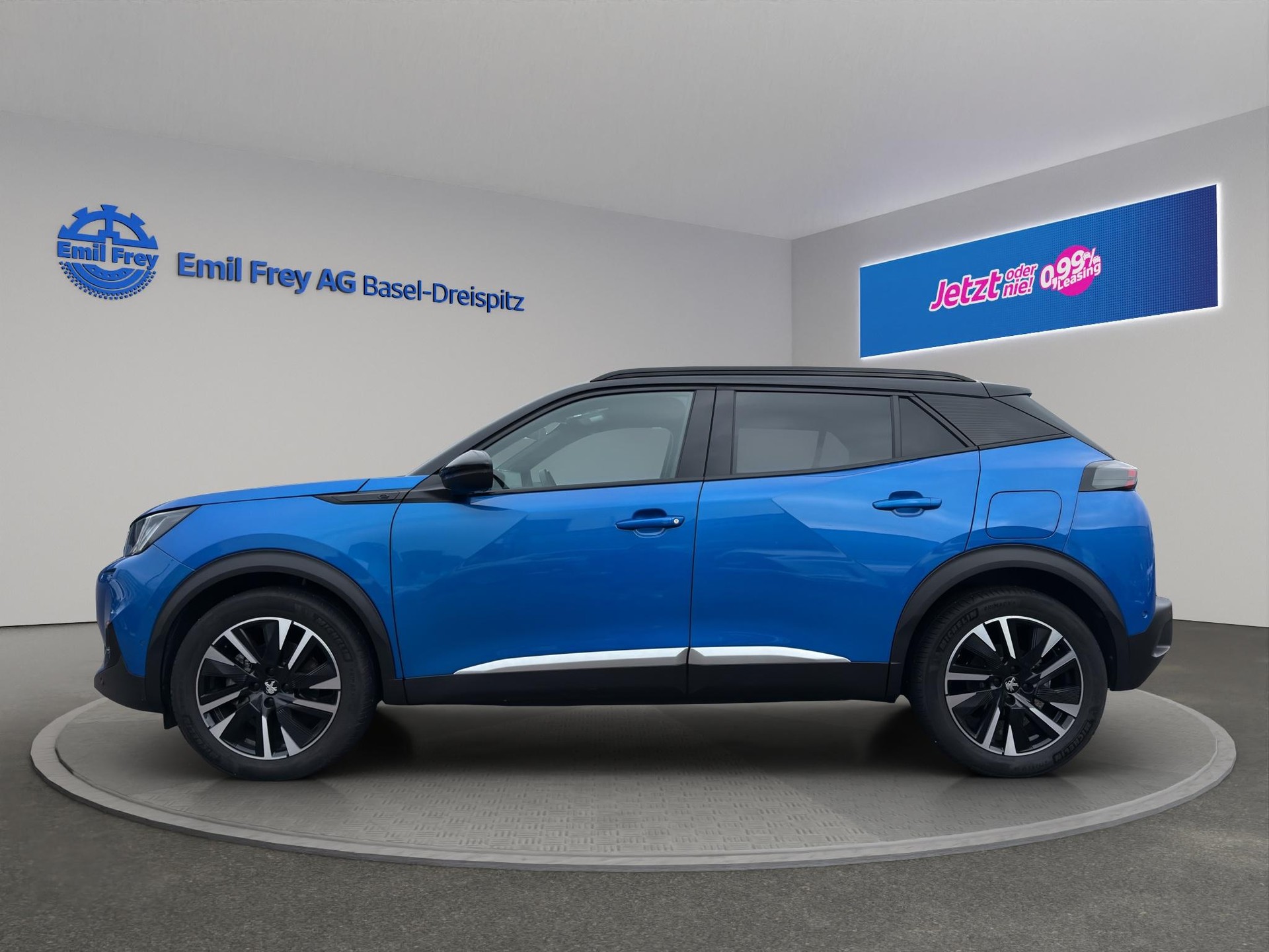 PEUGEOT 2008 e-Business-showroom-element-2