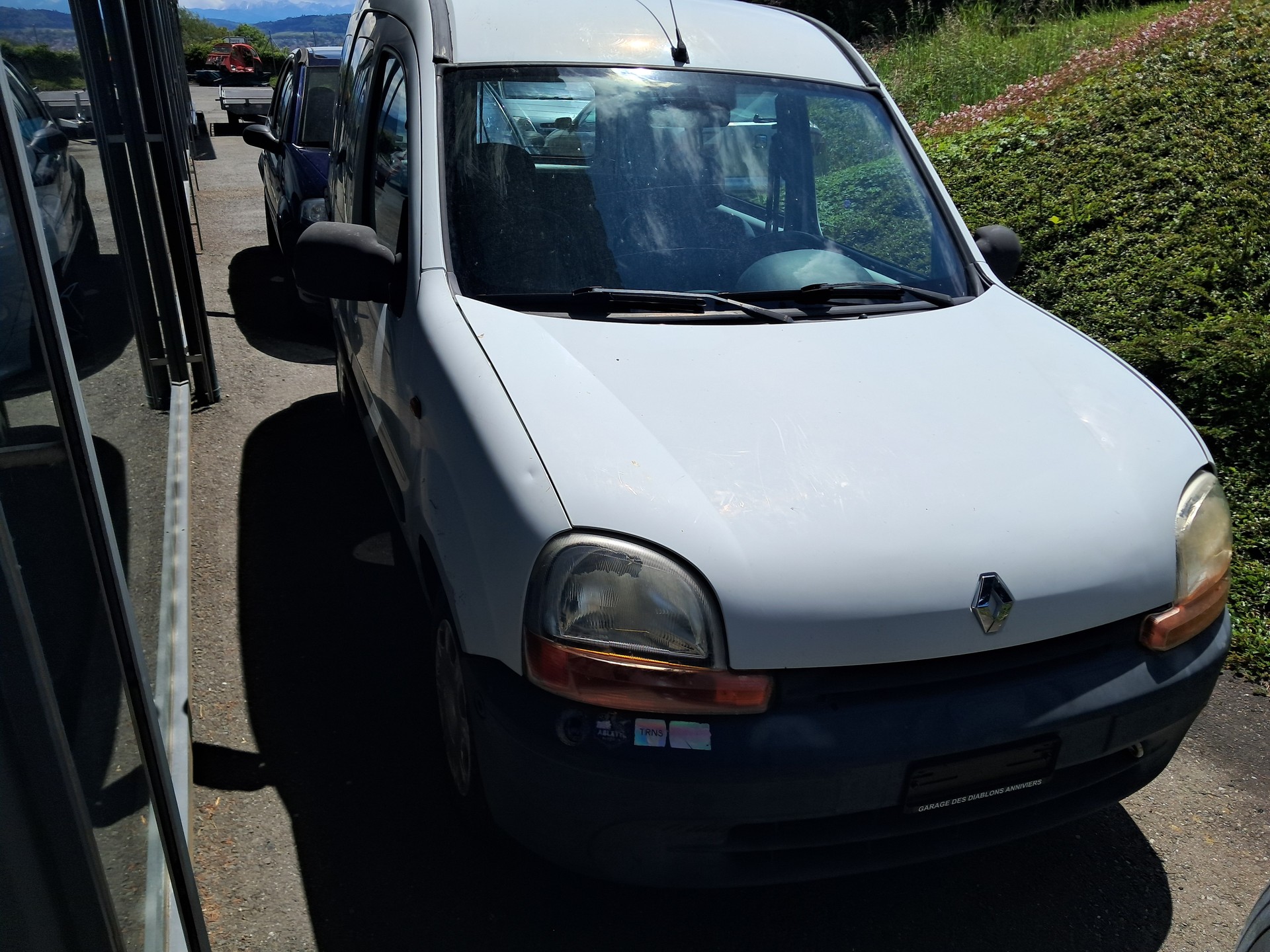 RENAULT KANGOO-image-2