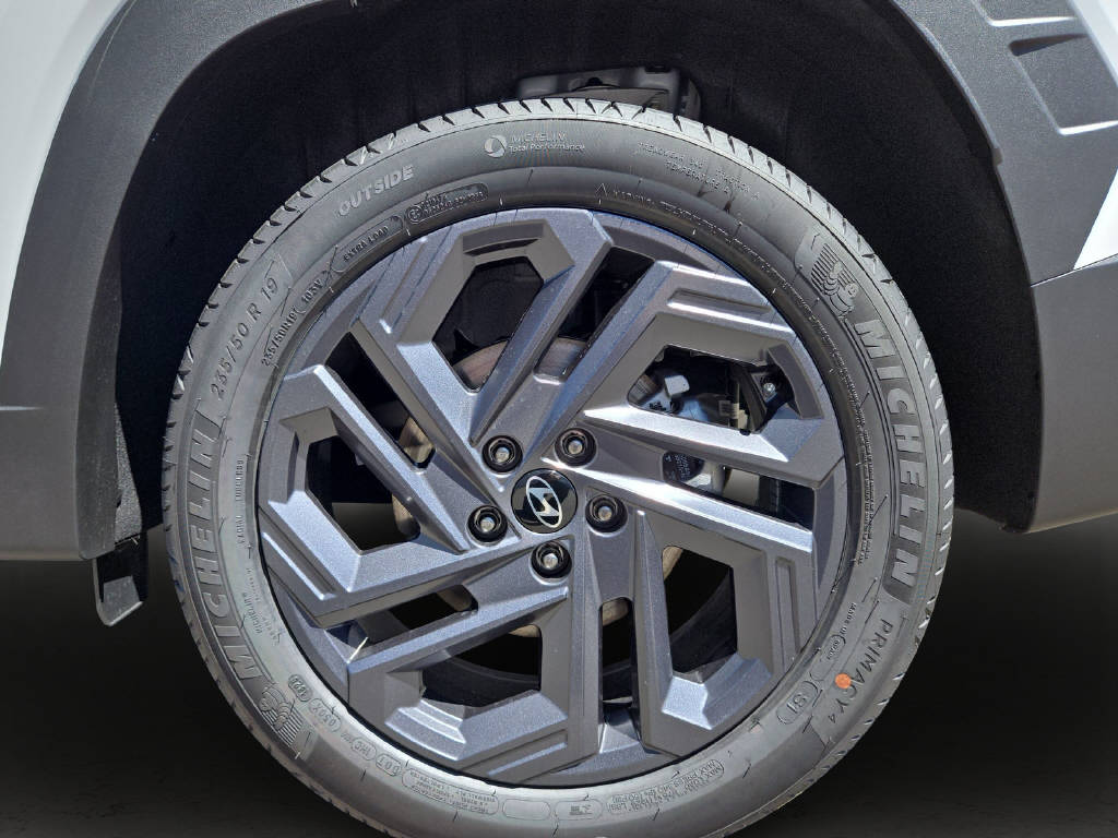 HYUNDAI Tucson 1.6 T-GDi HEV Black Line 4WD-showroom-element-3
