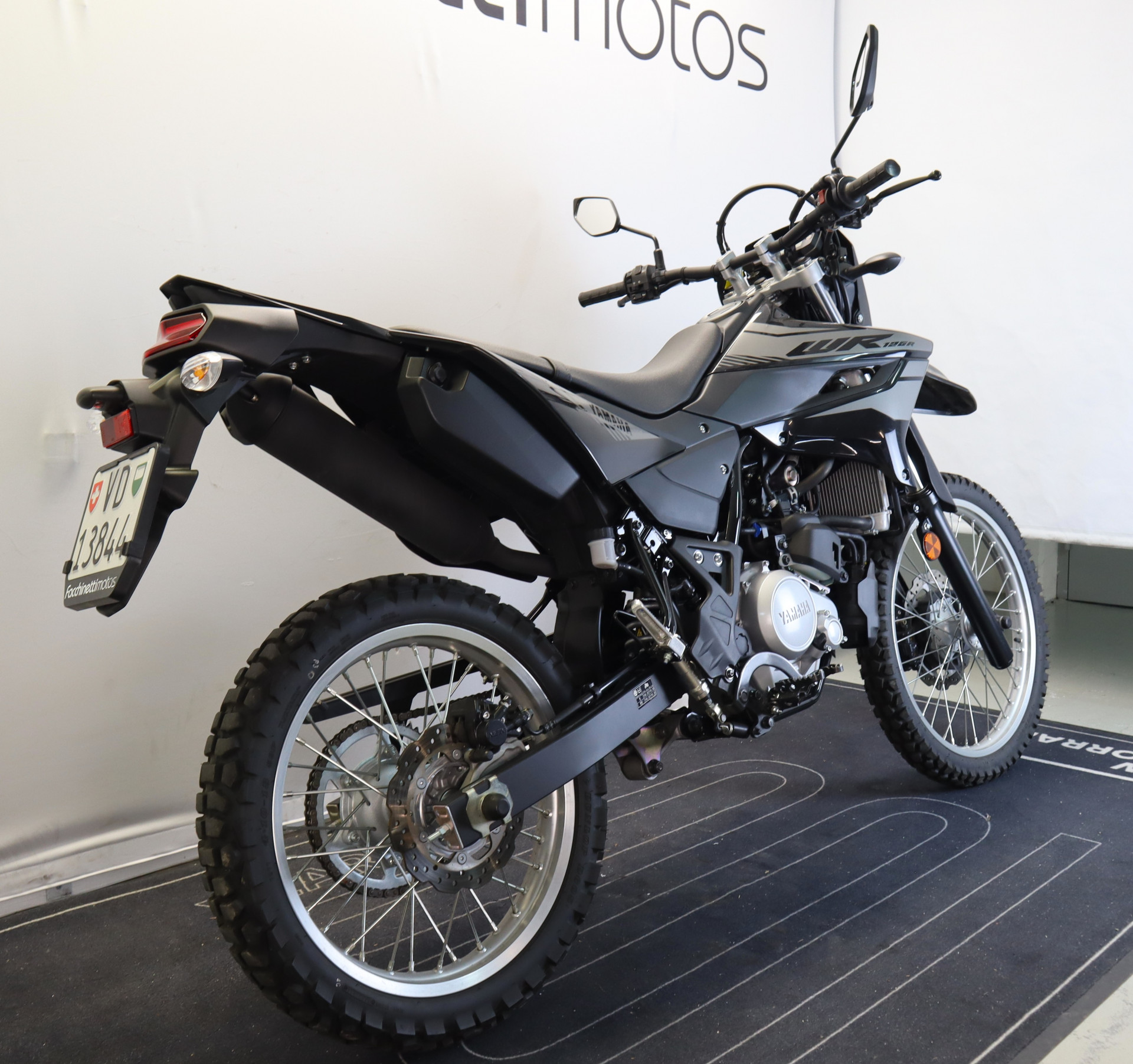 YAMAHA WR 125 R-image-1