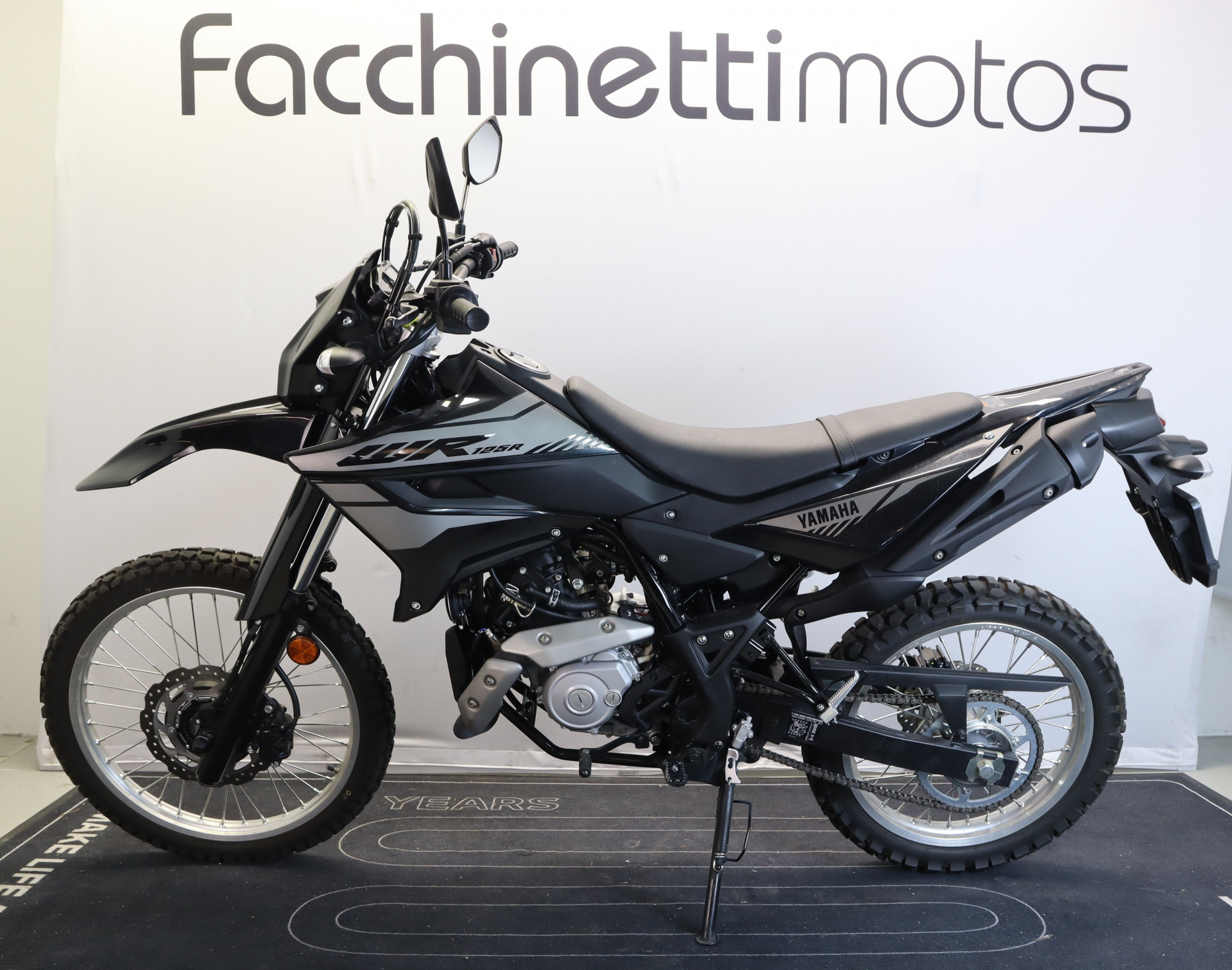 YAMAHA WR 125 R-image-3