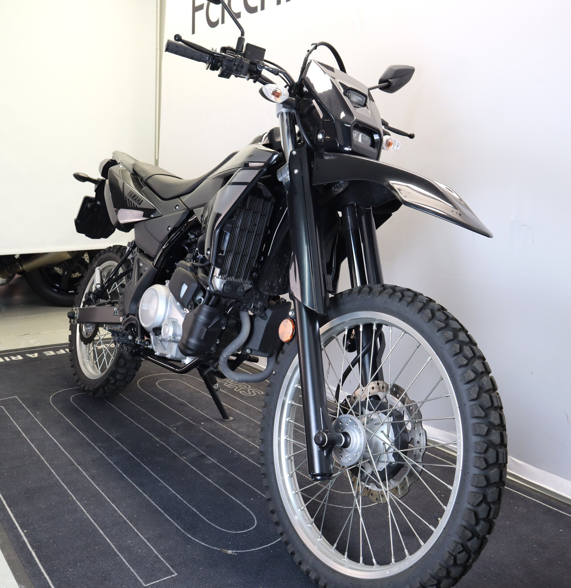 YAMAHA WR 125 R-image-4