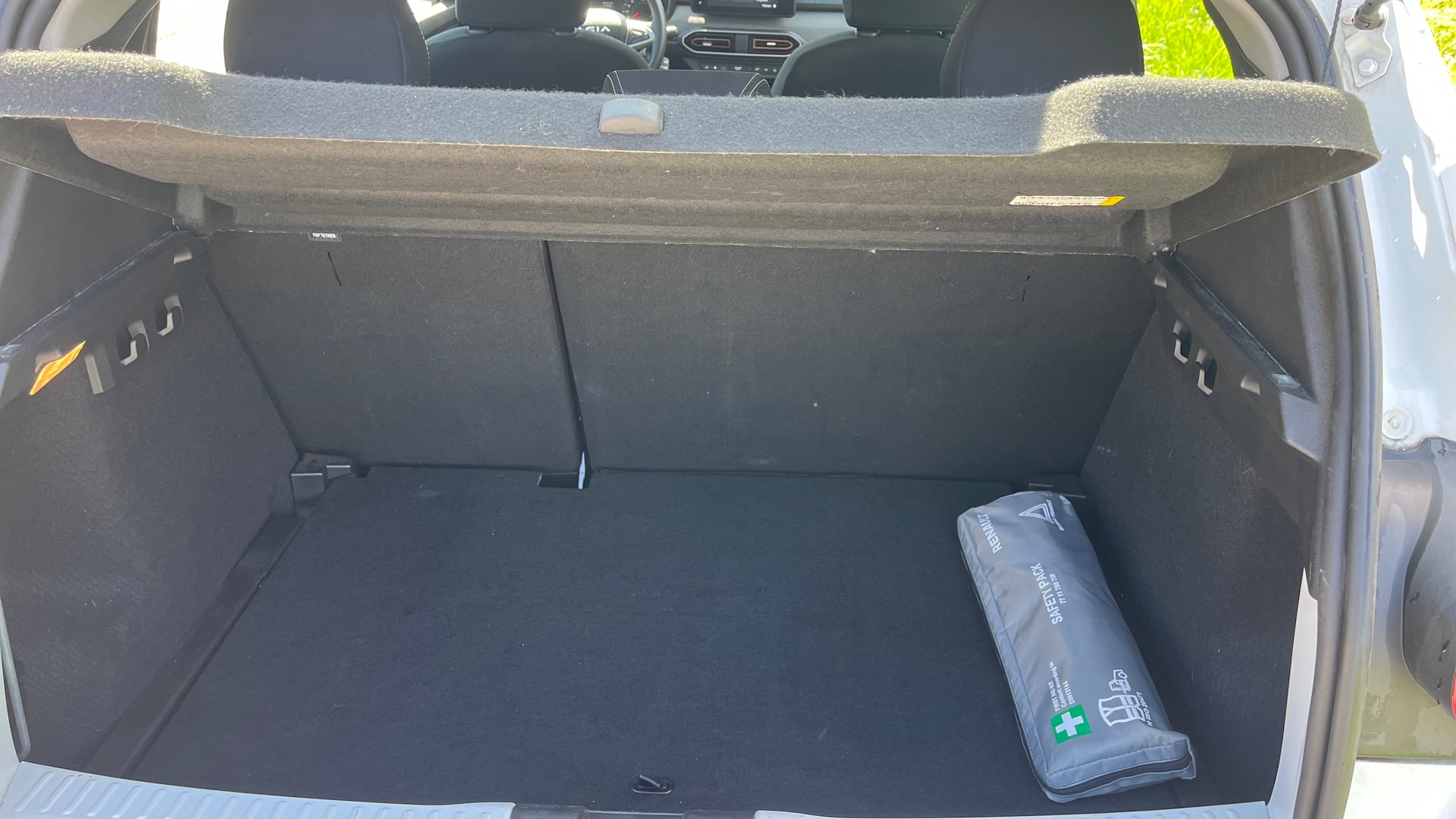 DACIA Sandero Stepway TCe 90 Expression CVT-image-11