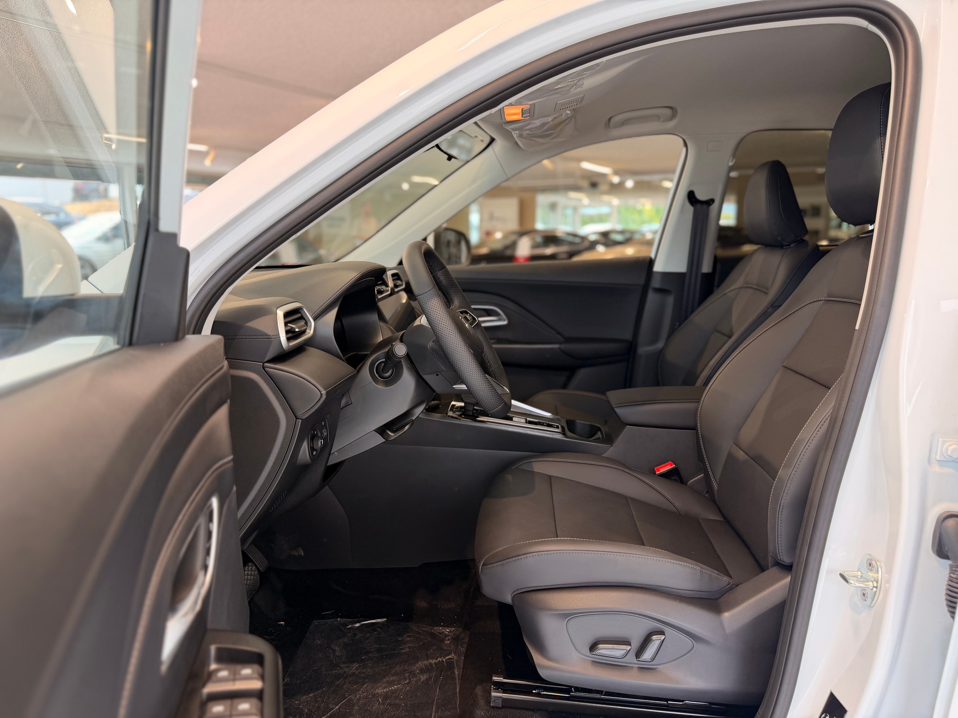 MG ZS 1.5 HEV Luxury-image-20