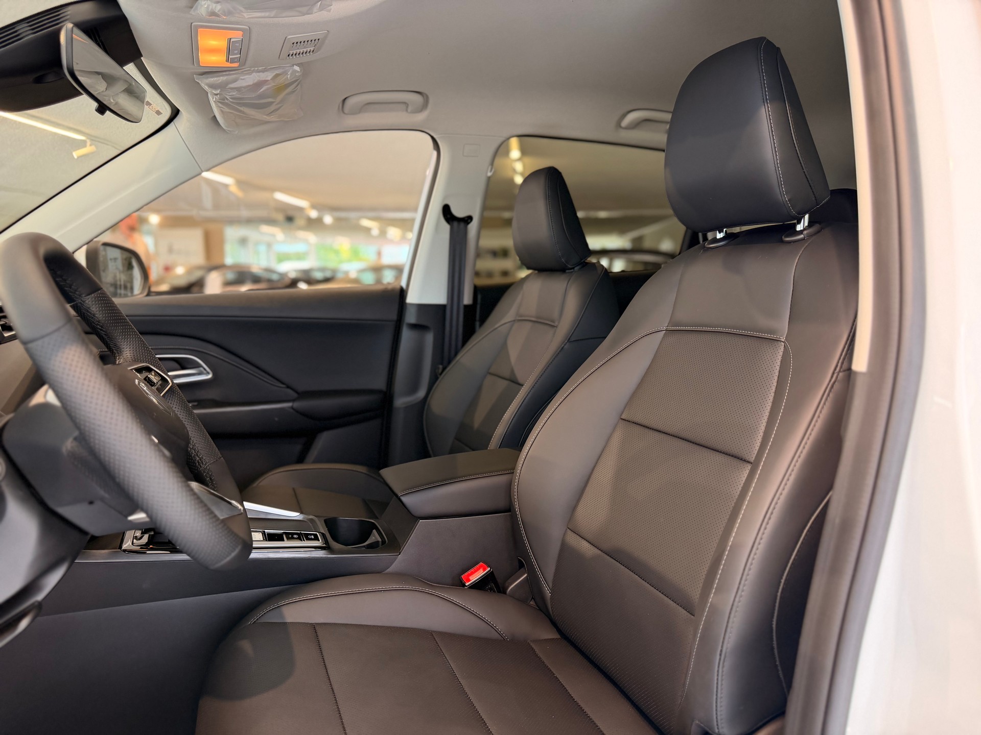 MG ZS 1.5 HEV Luxury-image-21