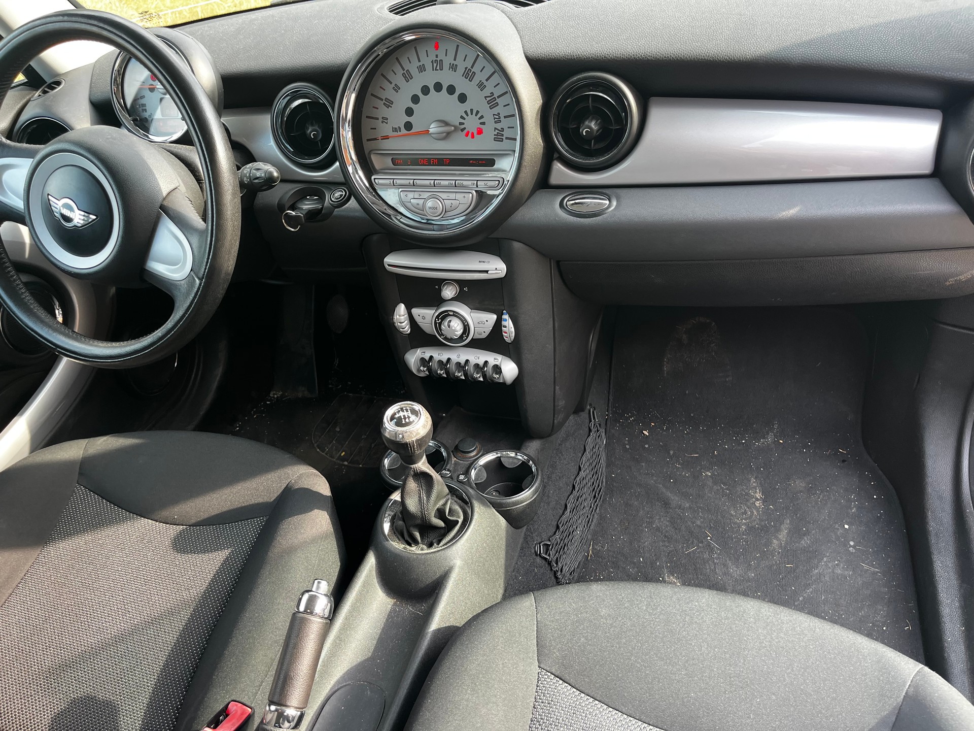 MINI Clubman Cooper-image-9