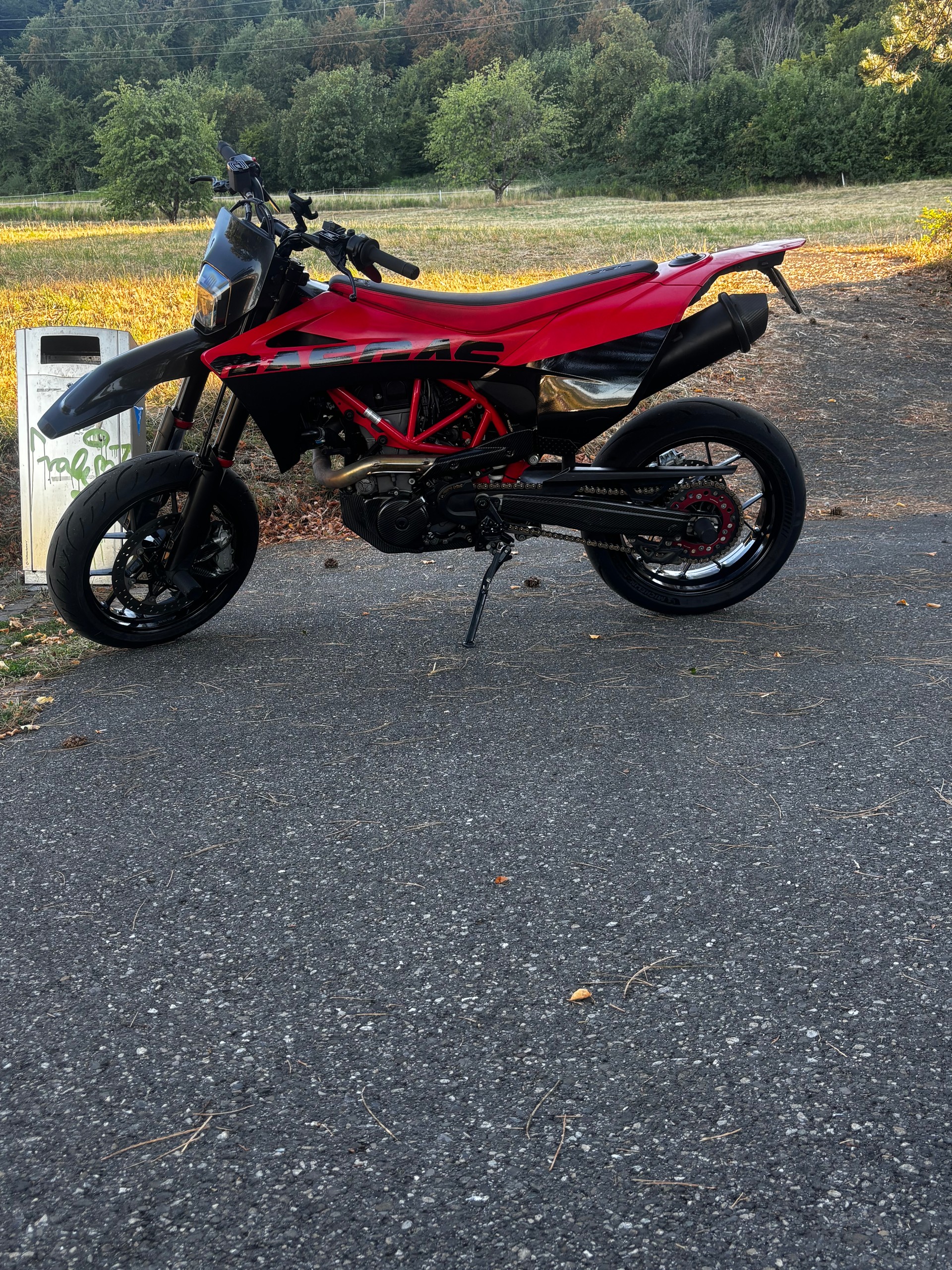 GASGAS SM 700-image-2
