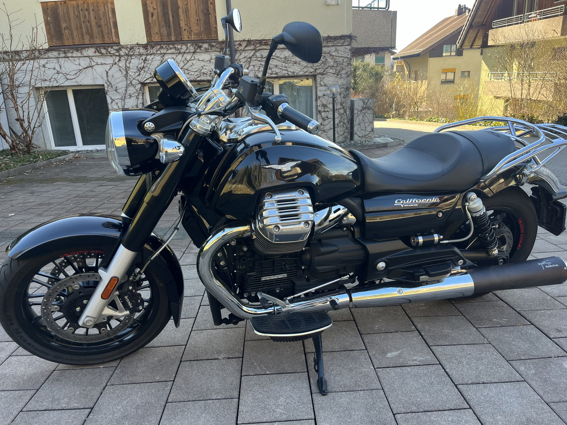 MOTO GUZZI California 1400 Custom-image-1