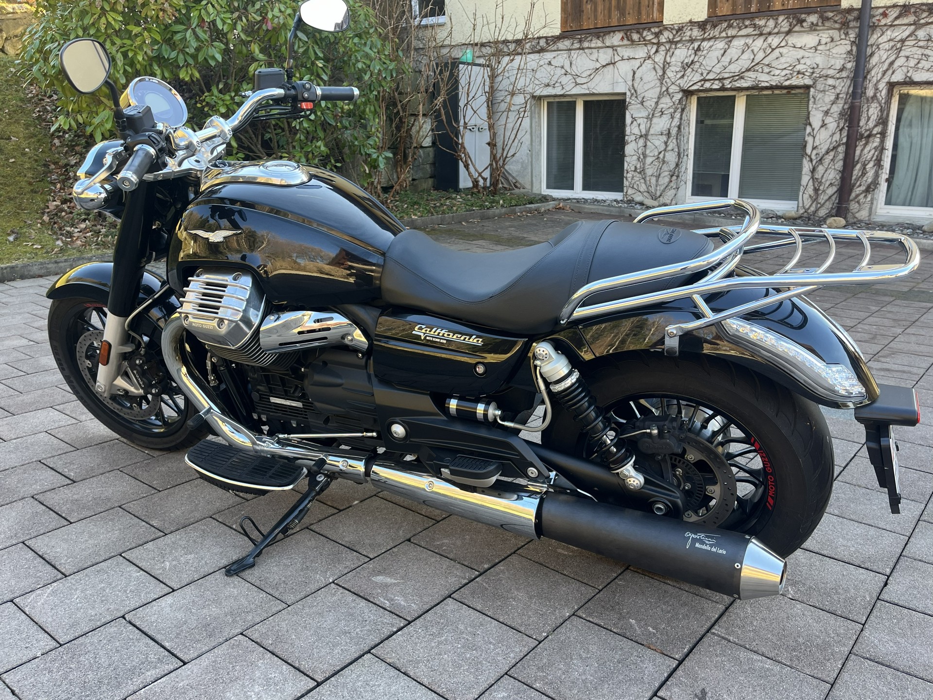 MOTO GUZZI California 1400 Custom-image-2