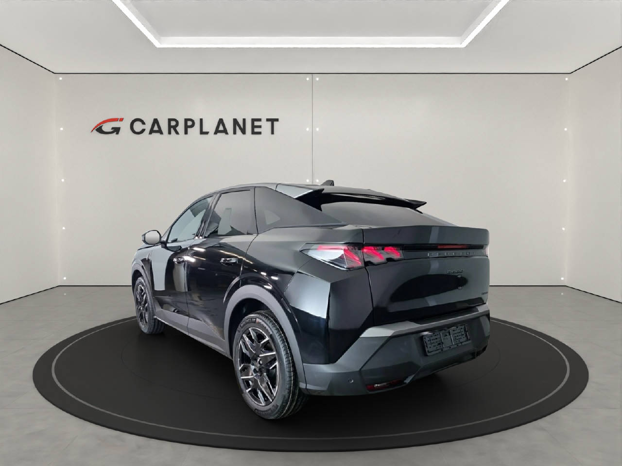 PEUGEOT 3008 1.2 Hybrid 145PS GT *Automat*-showroom-element-2
