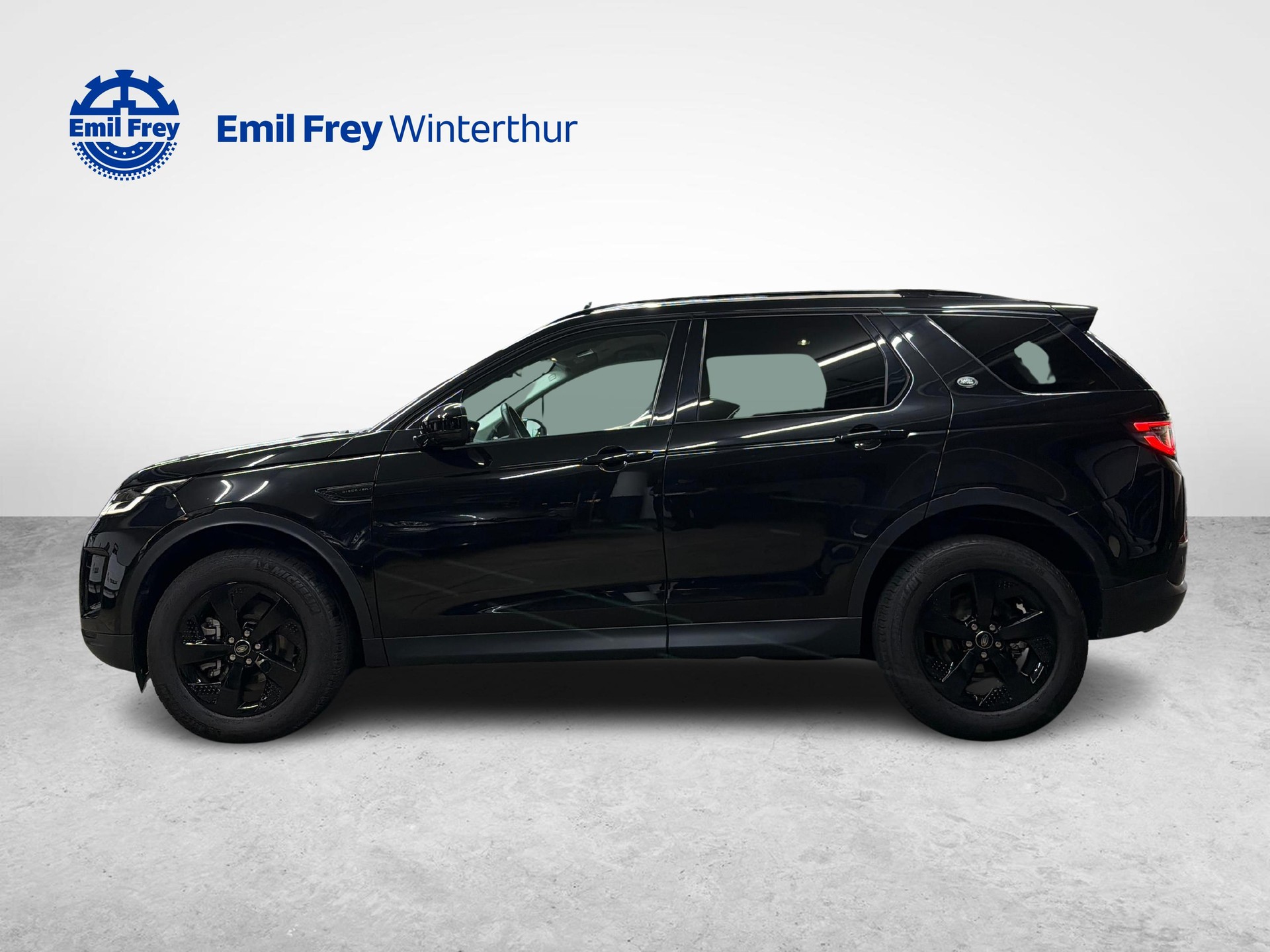 LAND ROVER Discovery Sport 2.0 SD4 200 SE-showroom-element-1