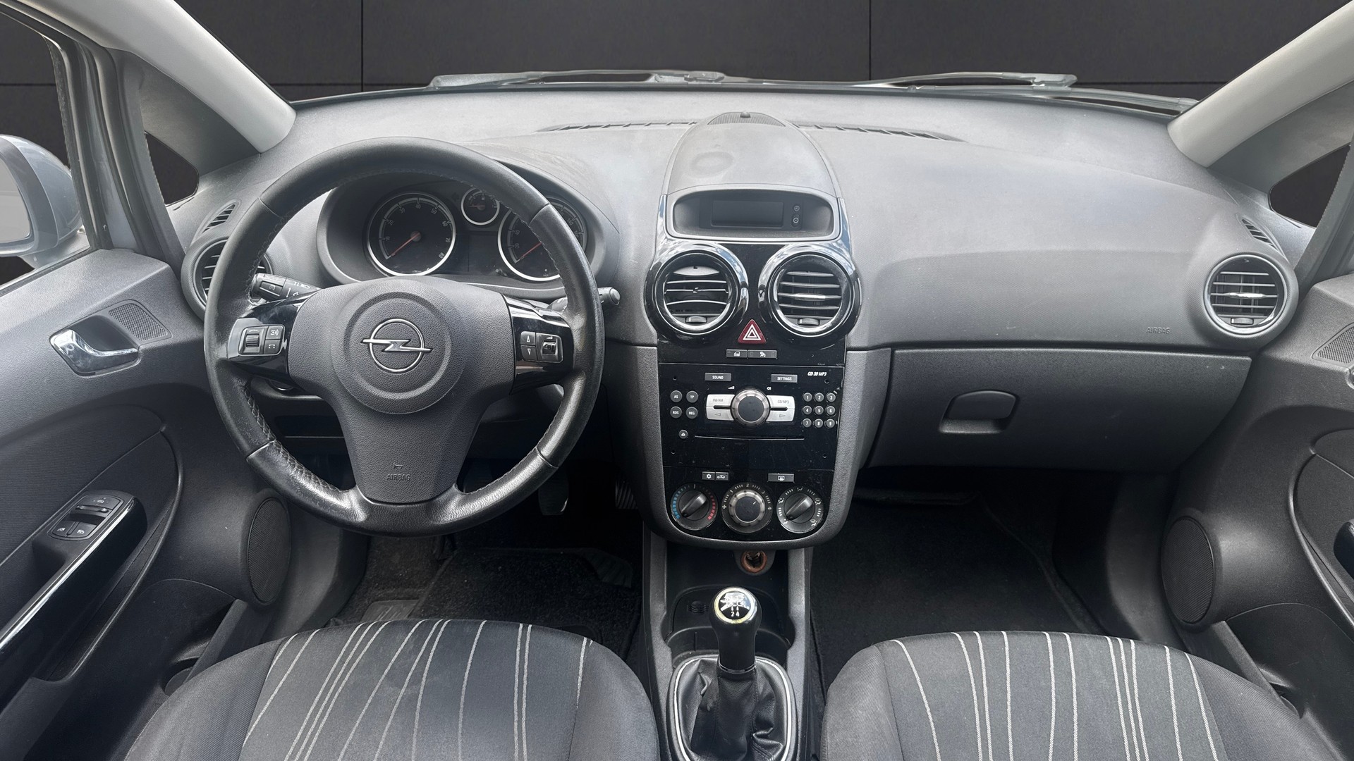 OPEL Corsa D 1.4-image-18