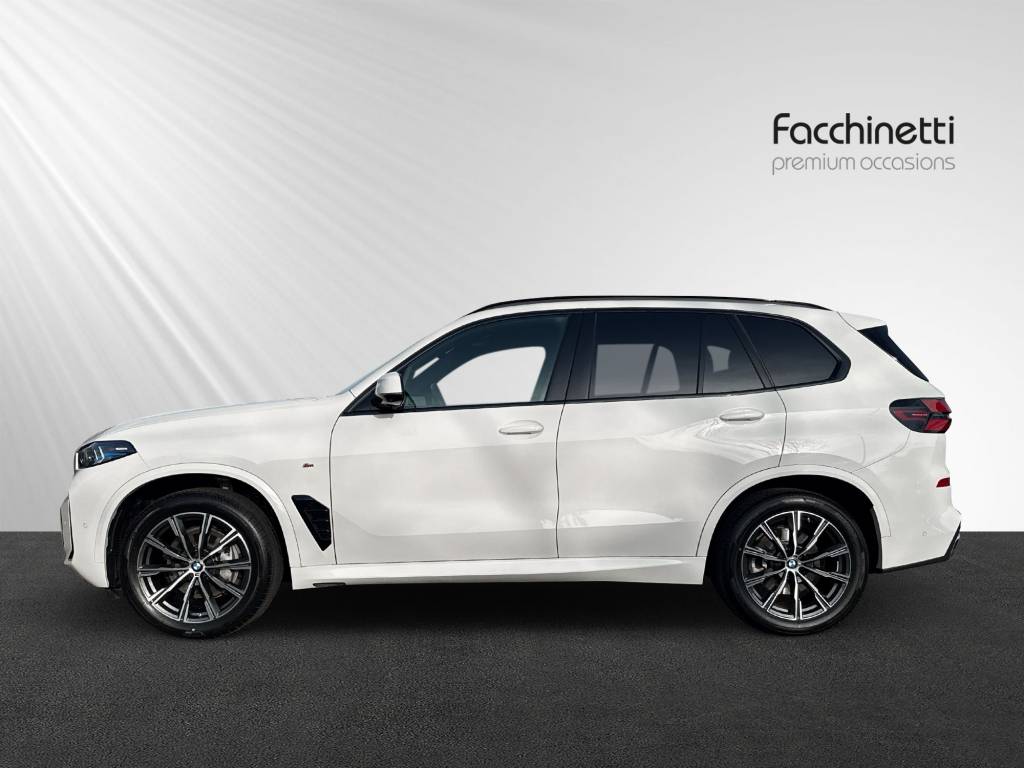 BMW X5 xDrive 48V 30d M Sport Steptronic-showroom-element-2