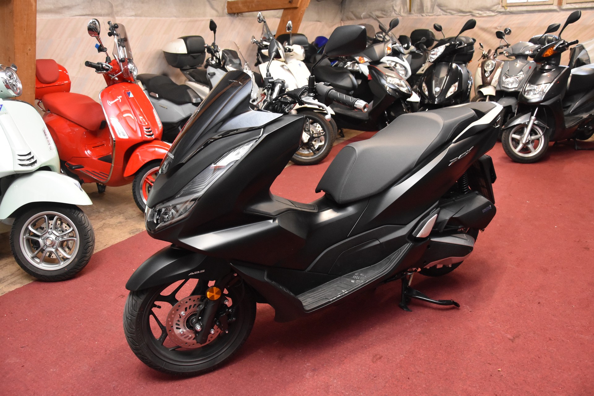 HONDA PCX 125 i ABS-image-1