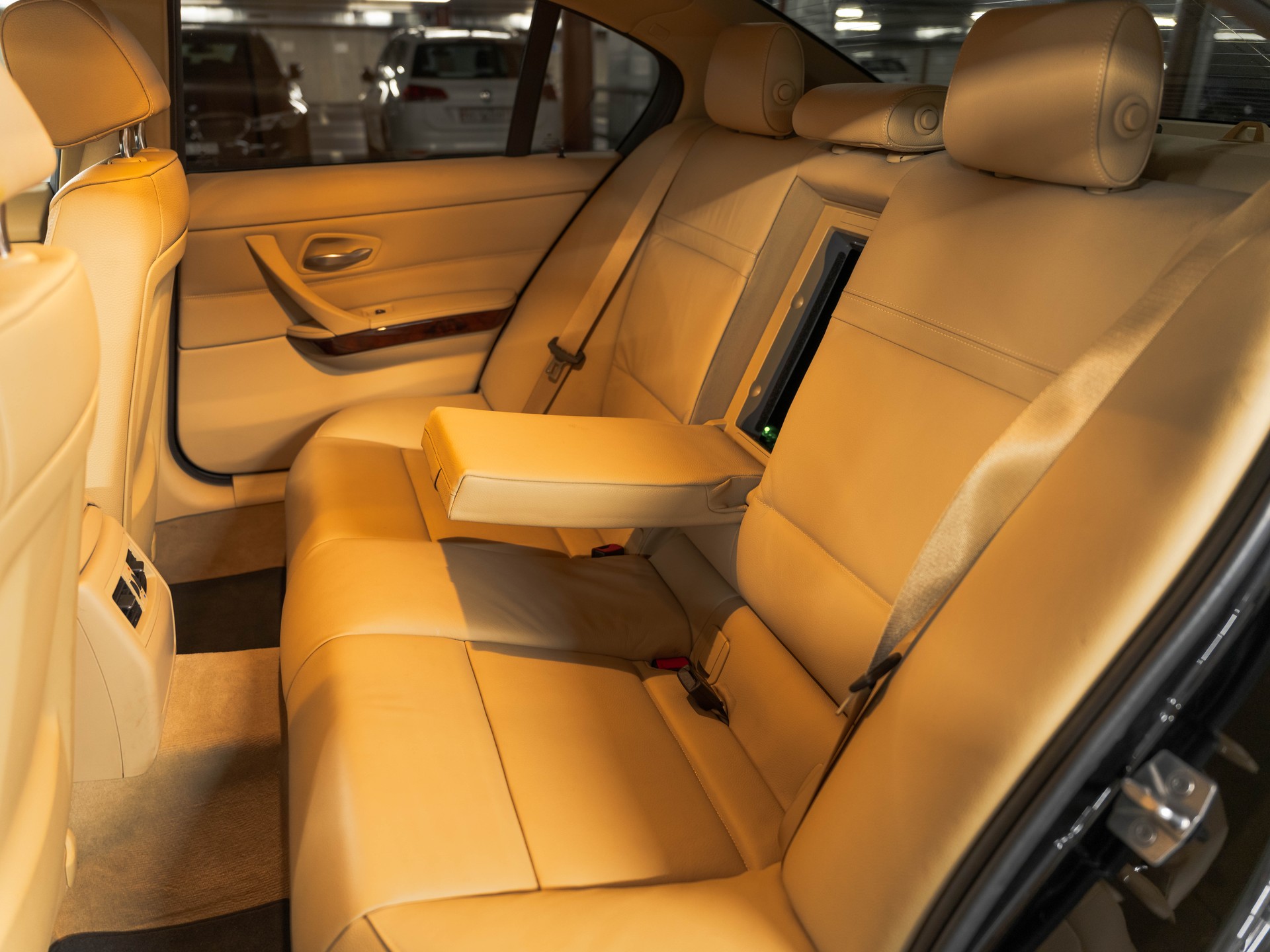 BMW 325i x-Drive Steptronic-image-28