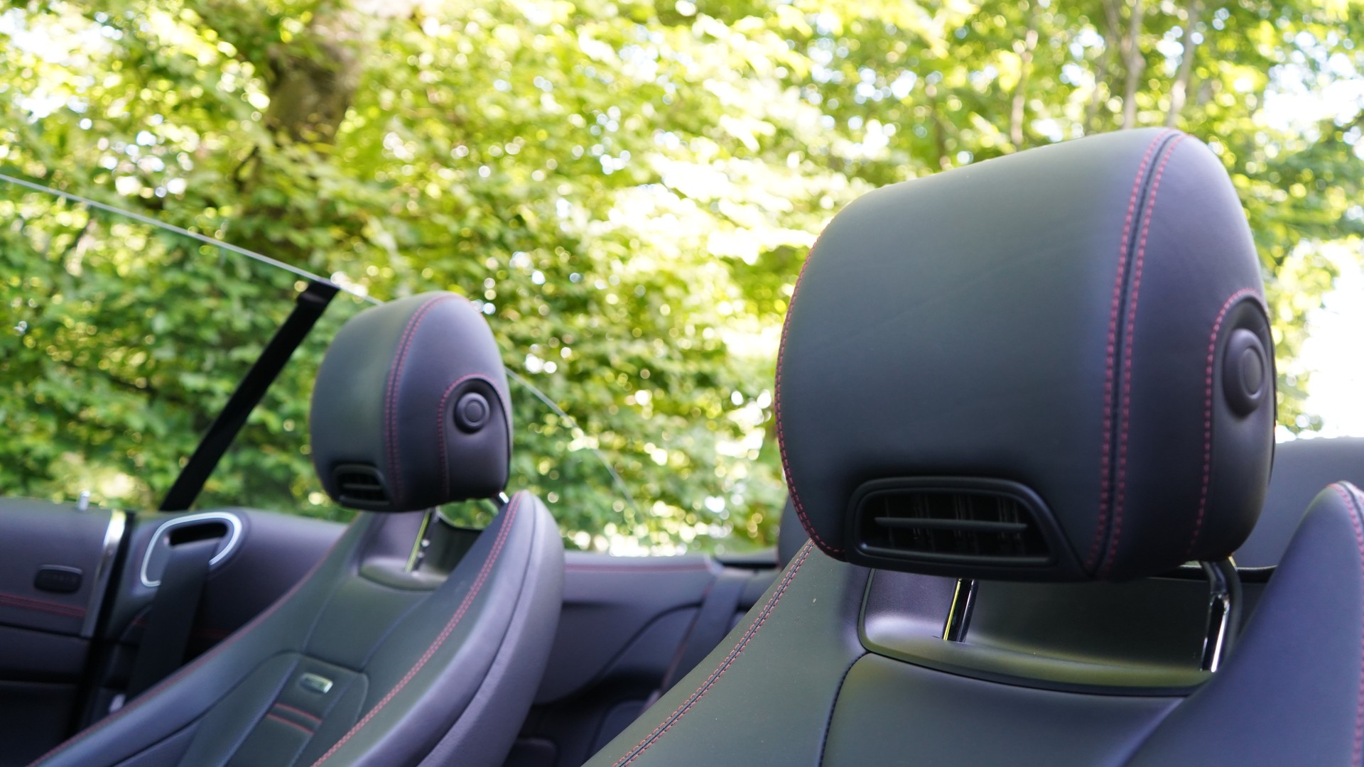 MERCEDES-BENZ E 53 Cabriolet AMG 4 Matic+ 9G-Speedshift TCT-image-14