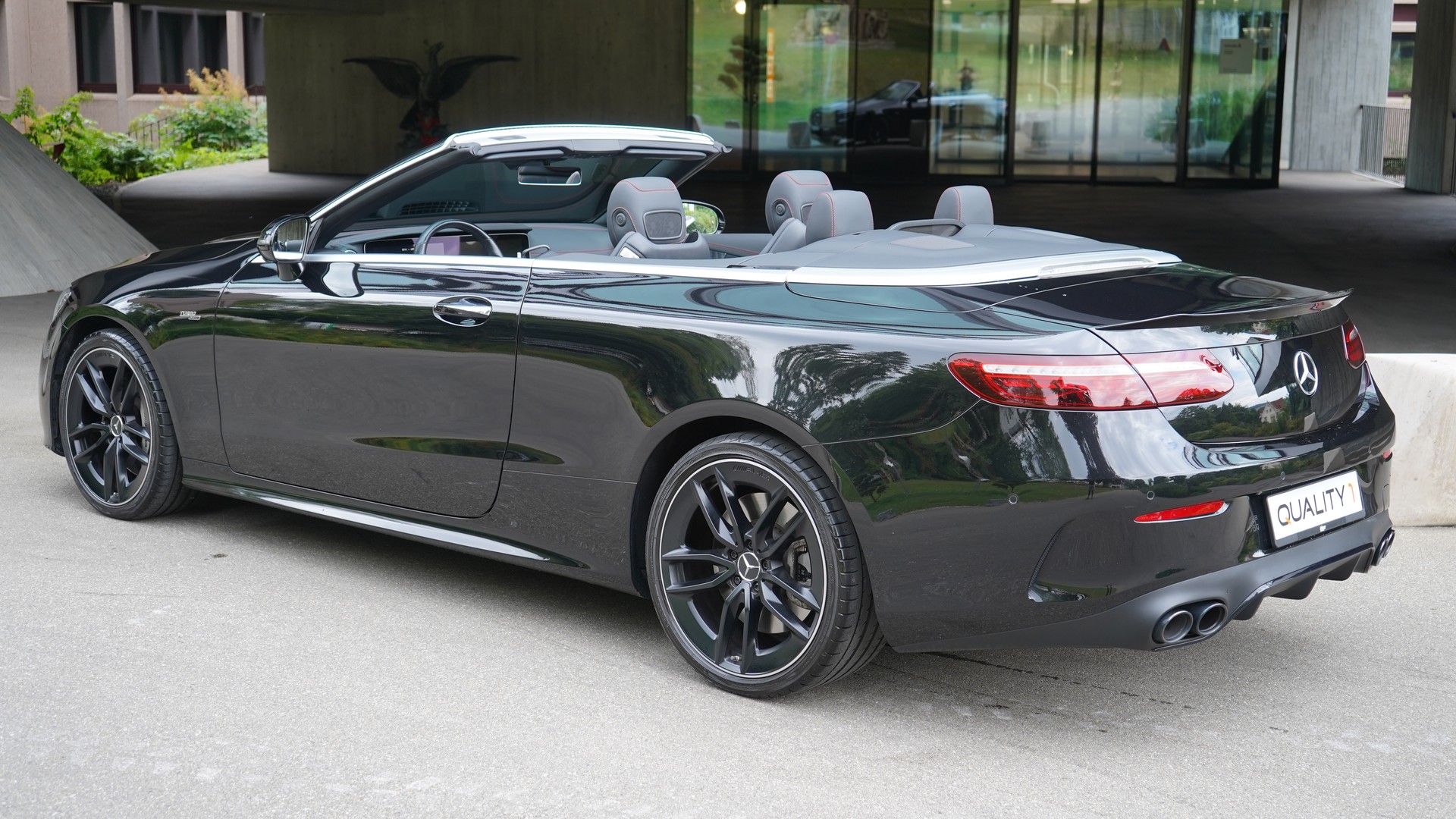 MERCEDES-BENZ E 53 Cabriolet AMG 4 Matic+ 9G-Speedshift TCT-showroom-element-2