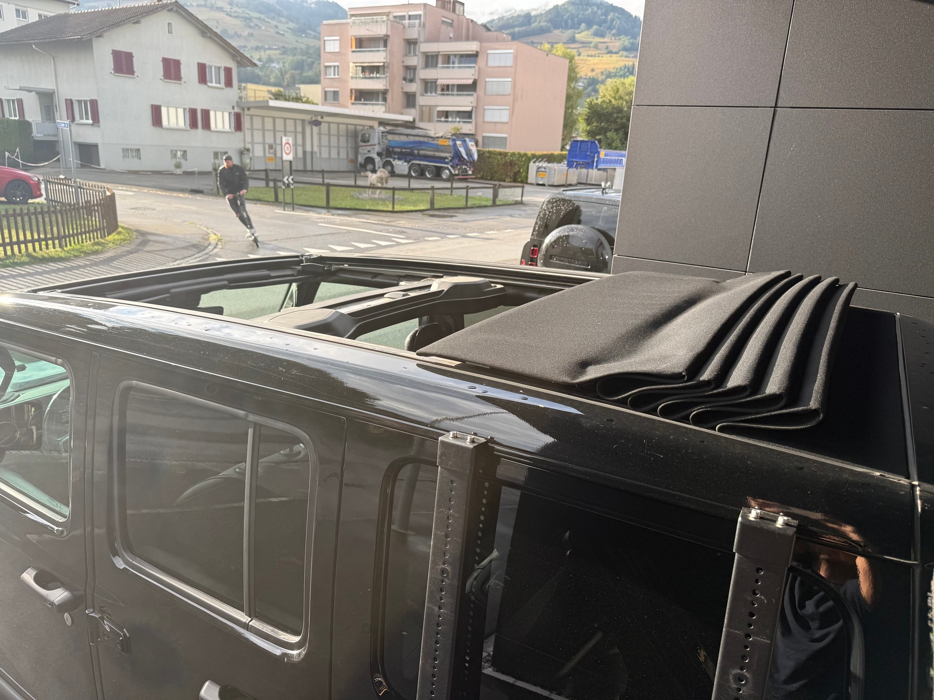JEEP Wrangler 2.0 Unlimited Sahara Automatic-image-8
