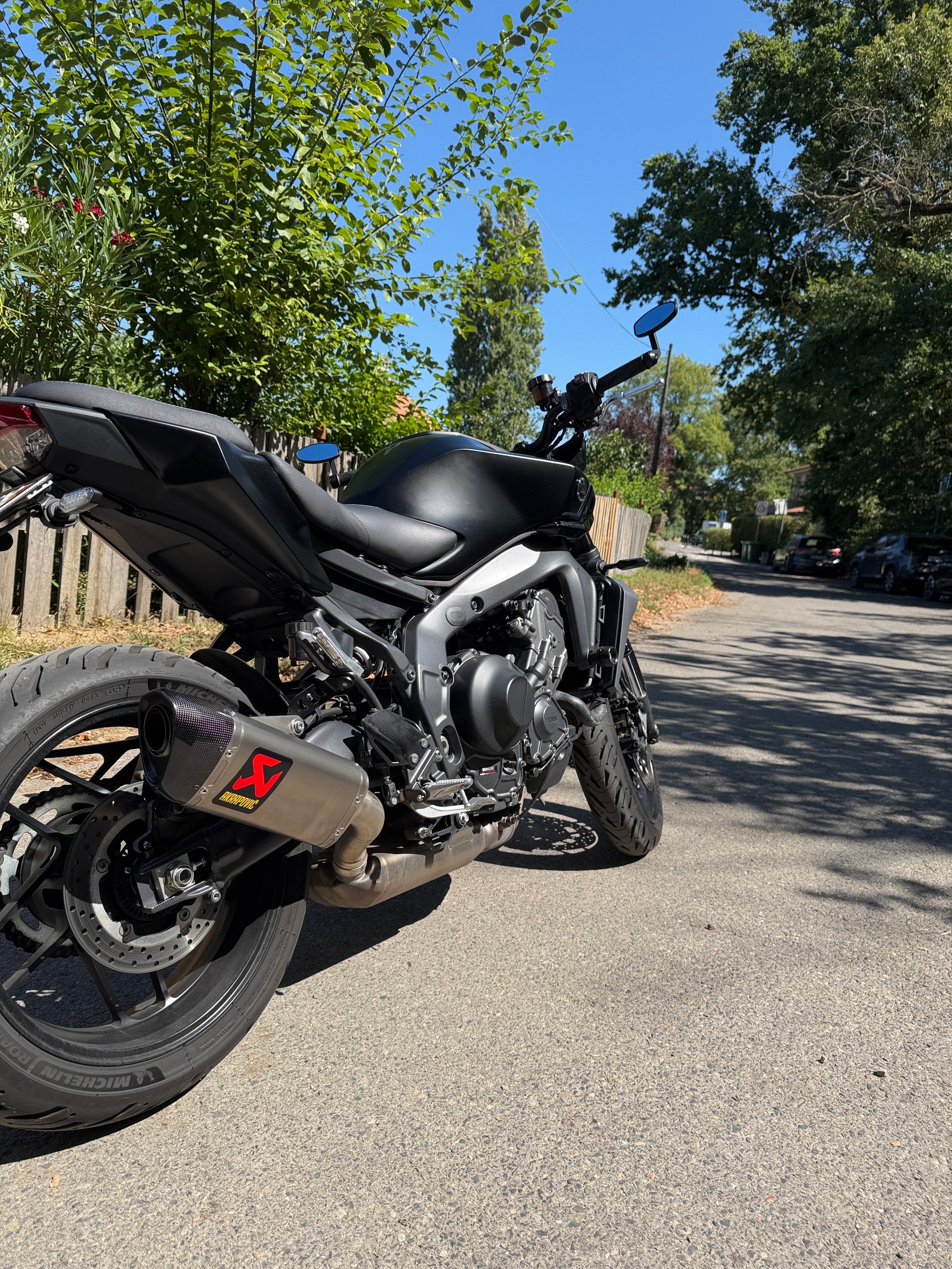 YAMAHA MT-09-image-1
