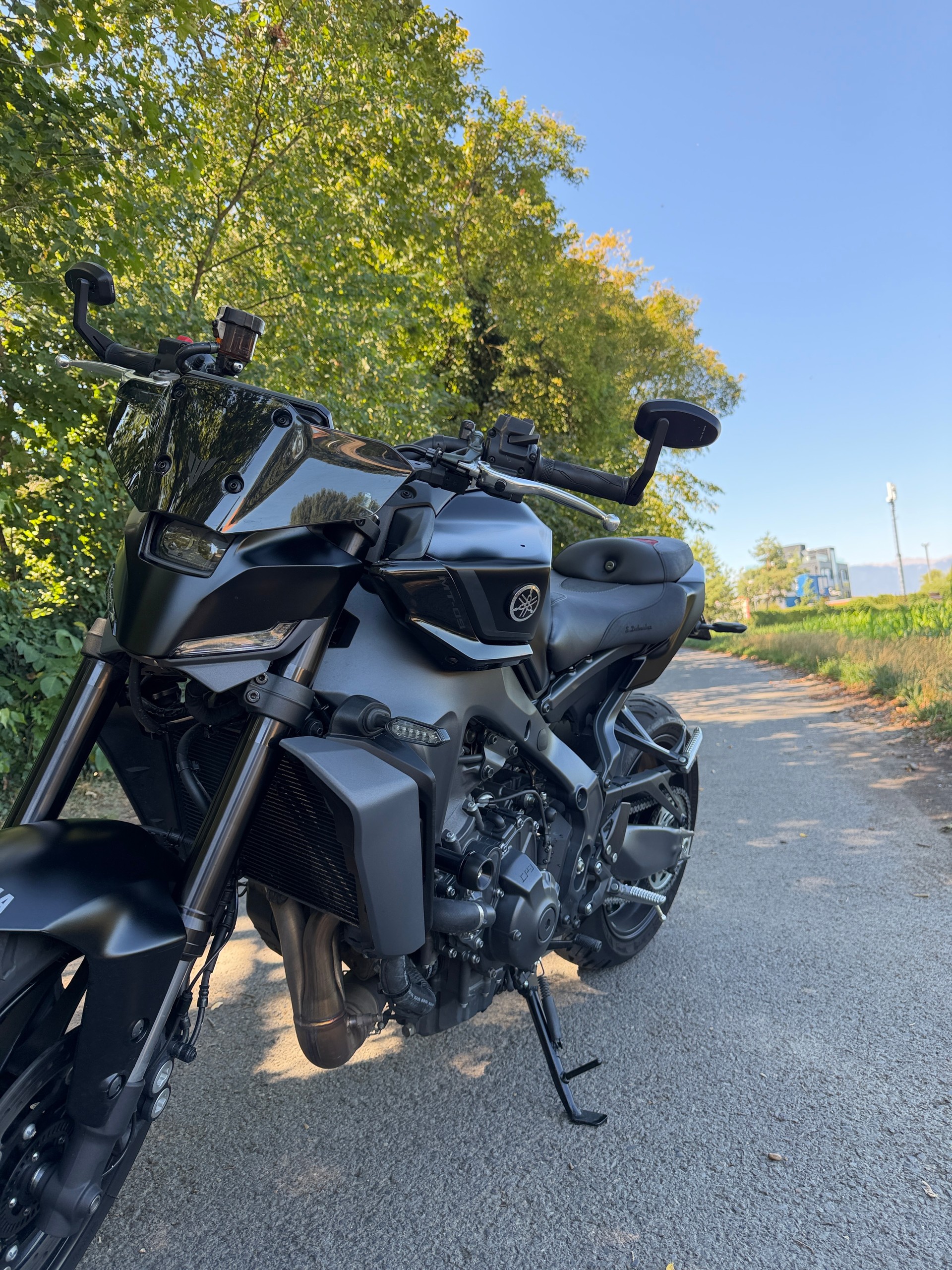 YAMAHA MT-09-image-5