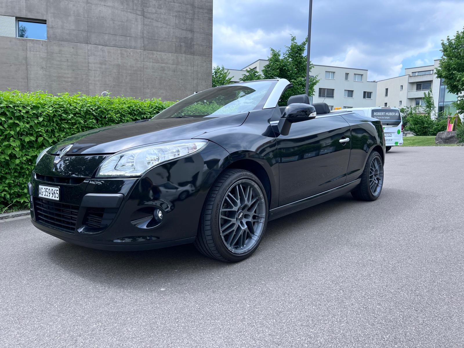 RENAULT Mégane CC 1.4 16V Turbo Dynamique-image-6