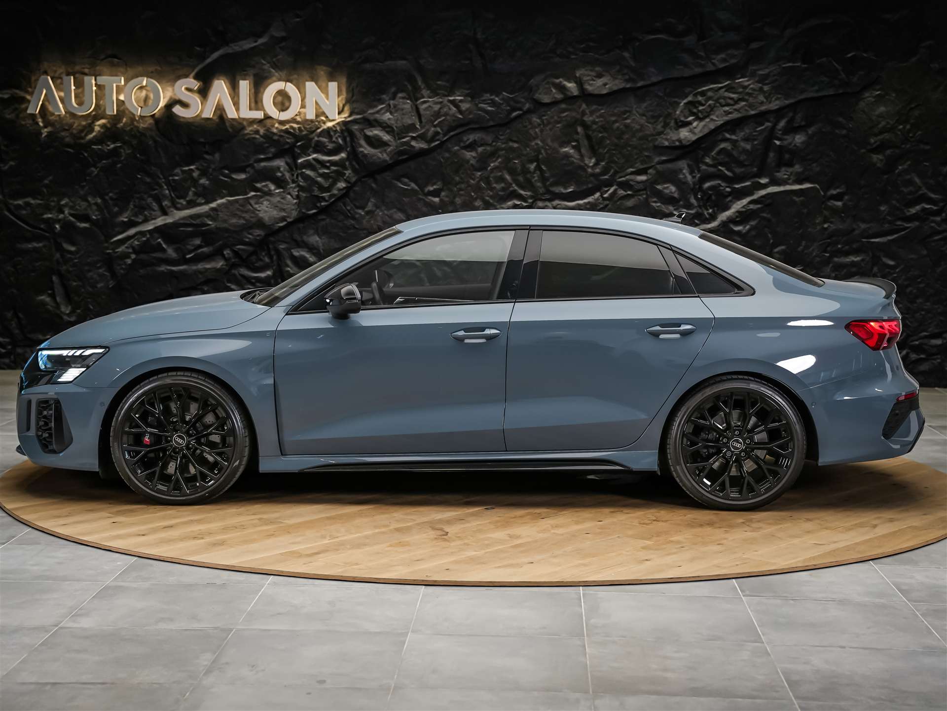 AUDI RS3 Limousine 2.5 TSI quattro S-tronic *Massage*Matrix LED*Ambientebeleuchtung*-showroom-element-1