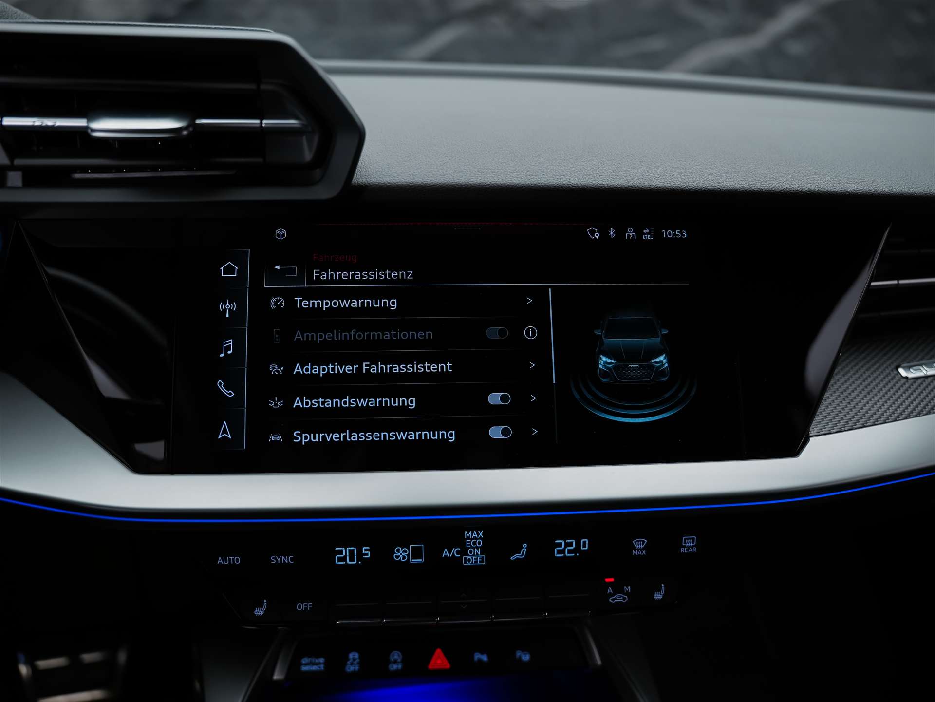 AUDI RS3 Limousine 2.5 TSI quattro S-tronic *Massage*Matrix LED*Ambientebeleuchtung*-image-38
