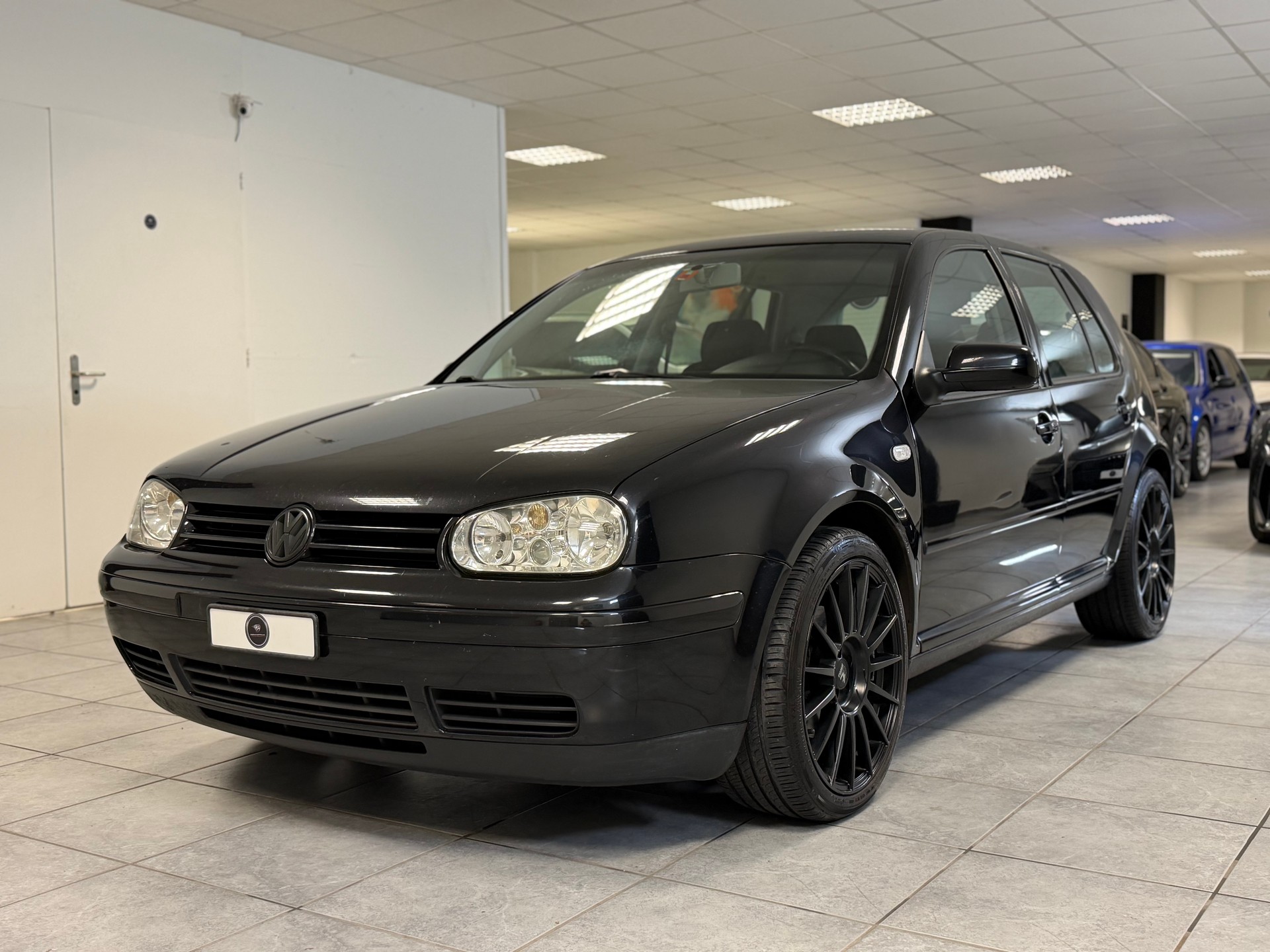 VW Golf 1.8 T GTI-image-4