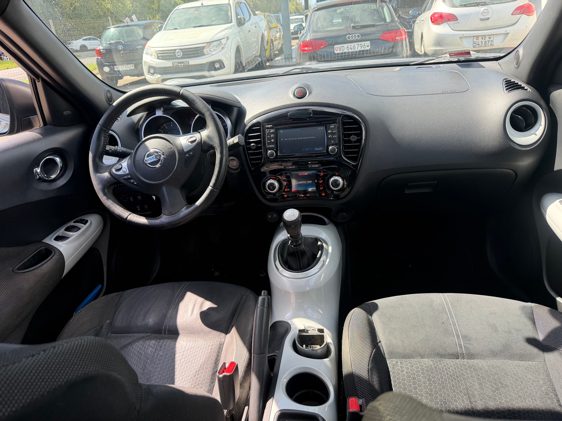 NISSAN Juke 1.2 DIG-T tekna-image-2