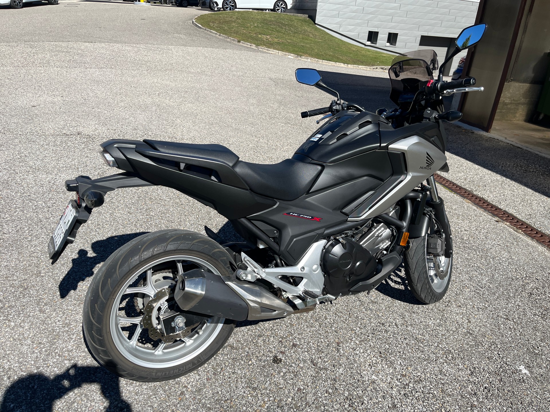 HONDA NC 750 XA ABS-image-2
