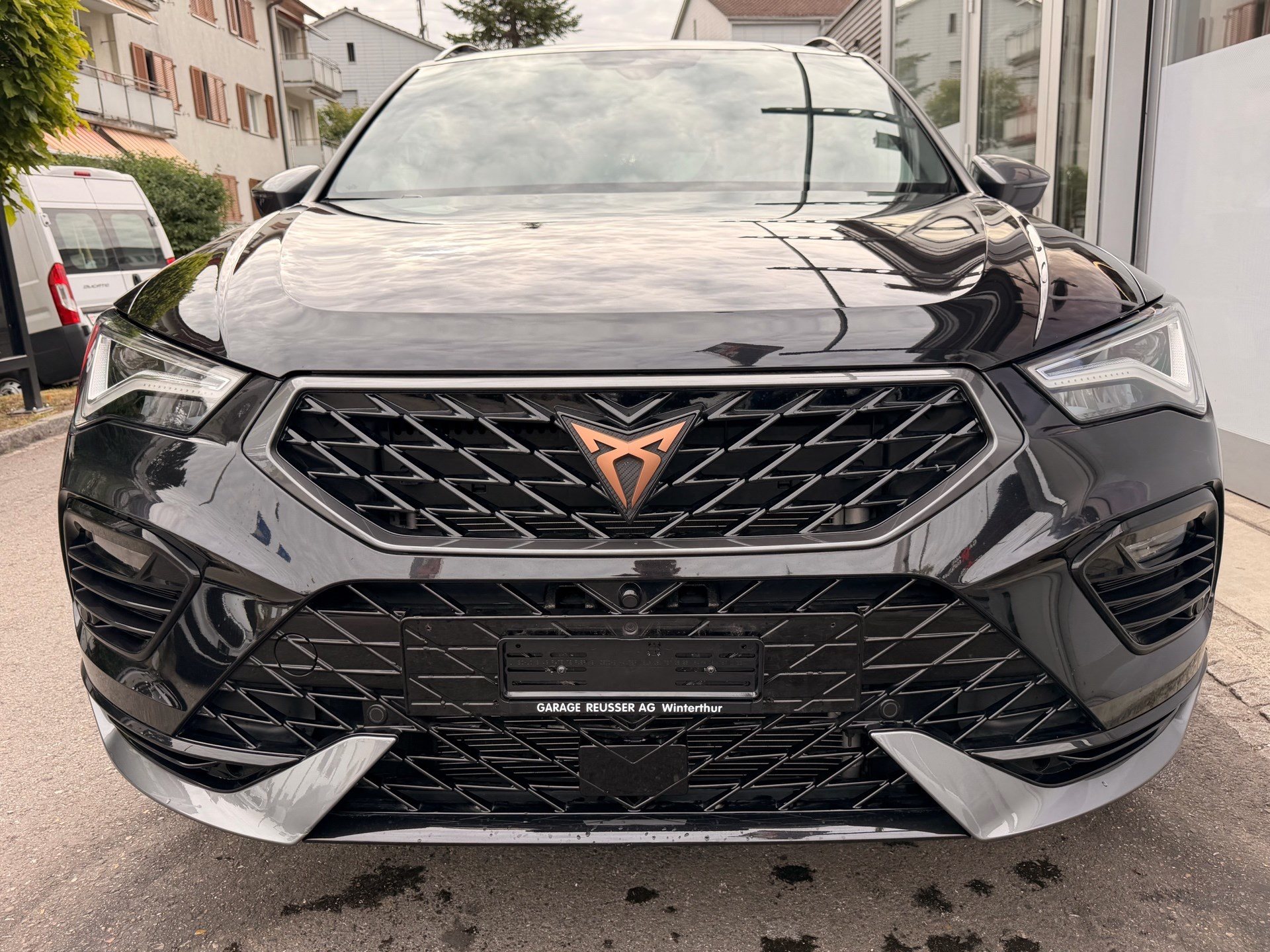 CUPRA Ateca 1.5 TSI ***ANHÄNGERKUPPLUNG SCHWENKBAR***-showroom-element-1