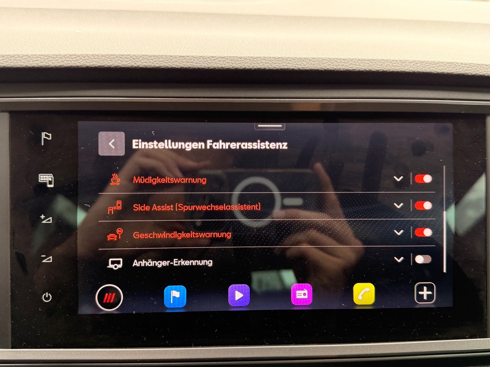 CUPRA Ateca 1.5 TSI ***ANHÄNGERKUPPLUNG SCHWENKBAR***-image-15