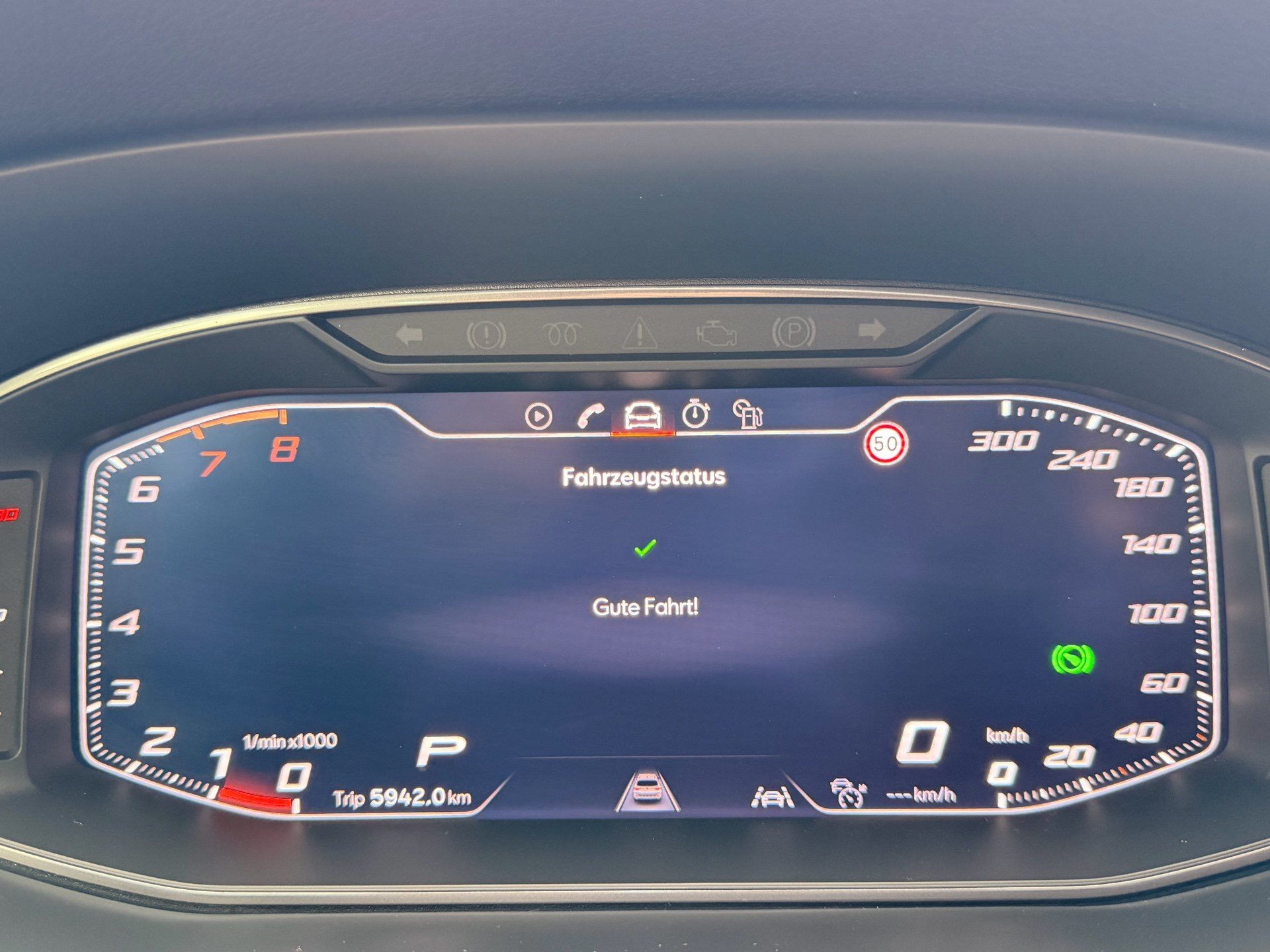 CUPRA Ateca 1.5 TSI ***ANHÄNGERKUPPLUNG SCHWENKBAR***-image-9