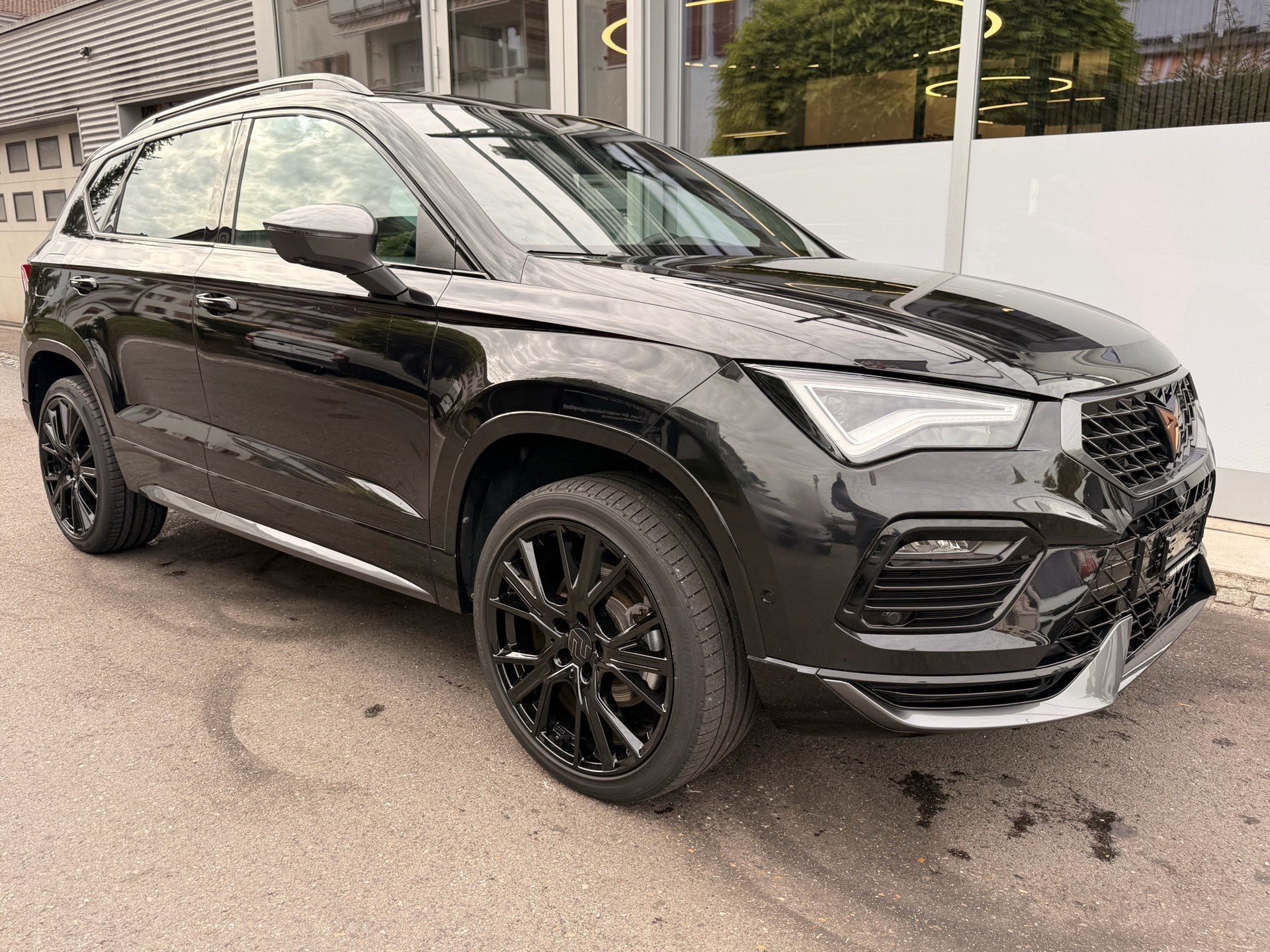 CUPRA Ateca 1.5 TSI ***ANHÄNGERKUPPLUNG SCHWENKBAR***-showroom-element-2