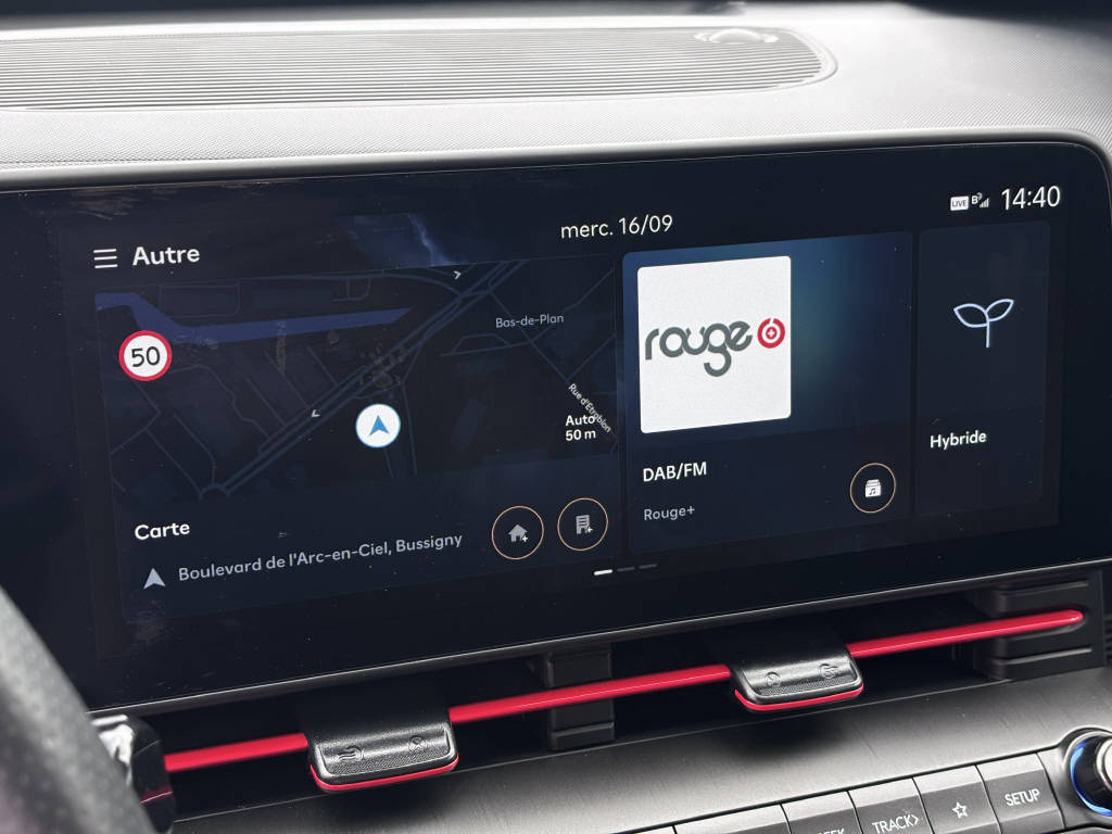 HYUNDAI Kona 1.6 GDi Hybrid N-Line-image-15