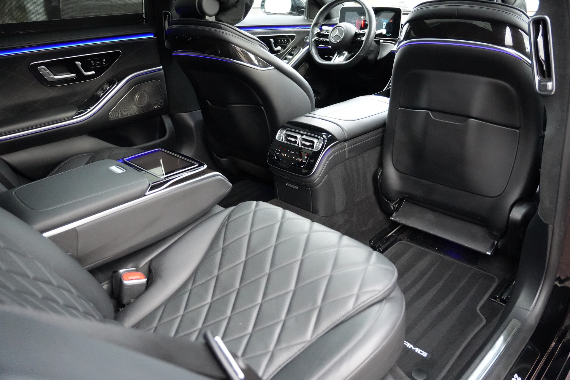 MERCEDES-BENZ S 400 d 4Matic AMG Line 9G-Tronic (CH)-image-13