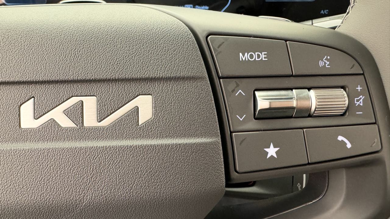 KIA EV3 81,4 kWh Earth-image-9