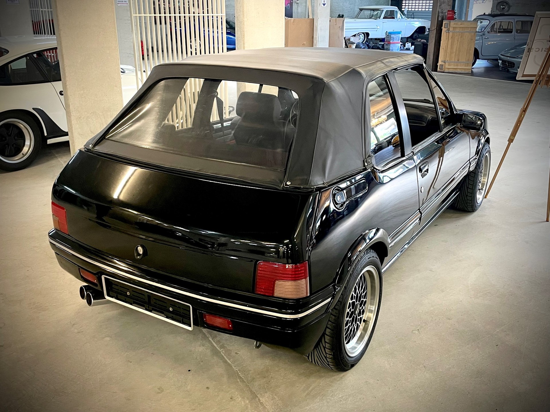 PEUGEOT 205 1.9 CTi-image-8