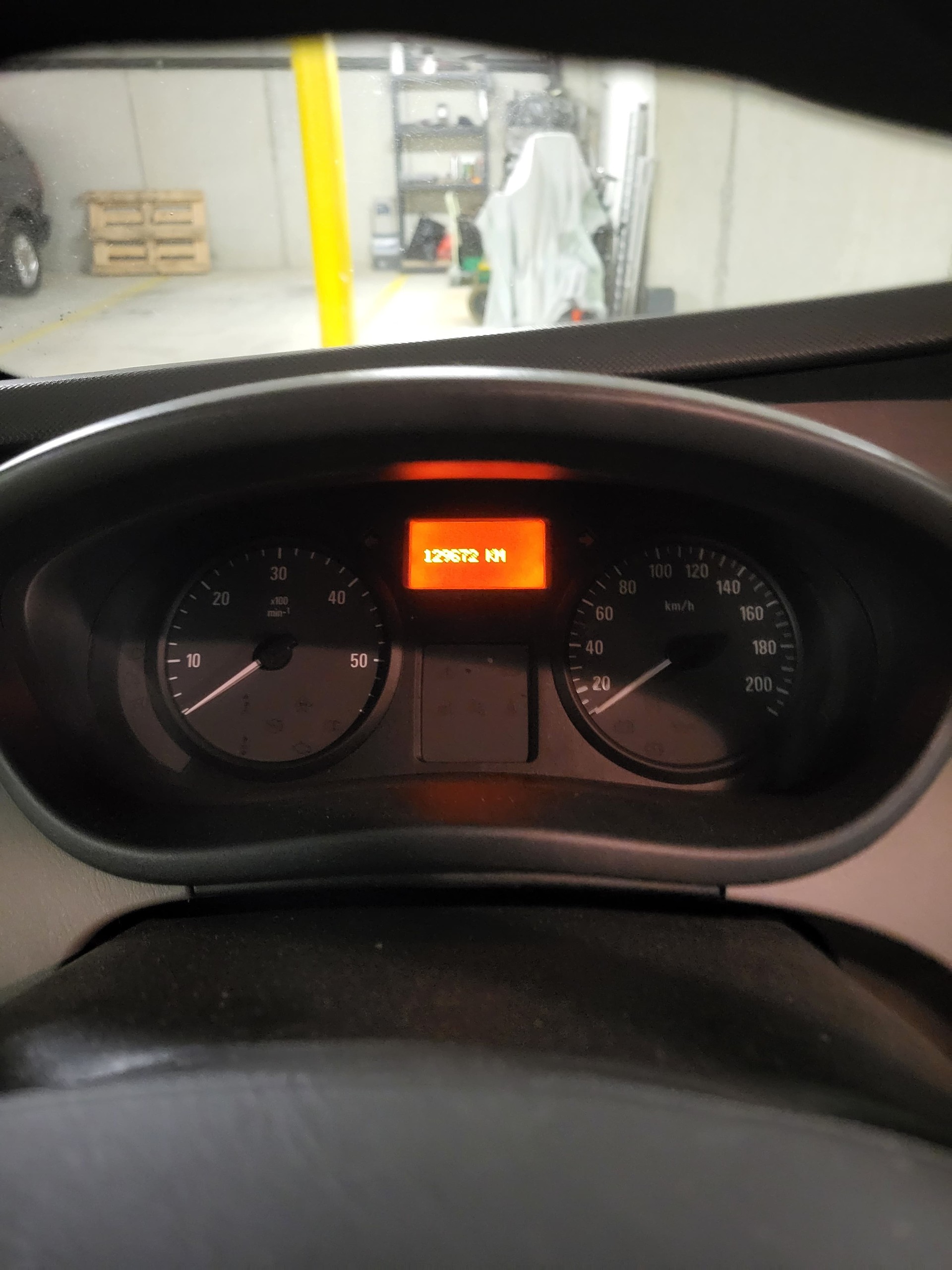 OPEL VIVARO 2.0CDTI-image-2