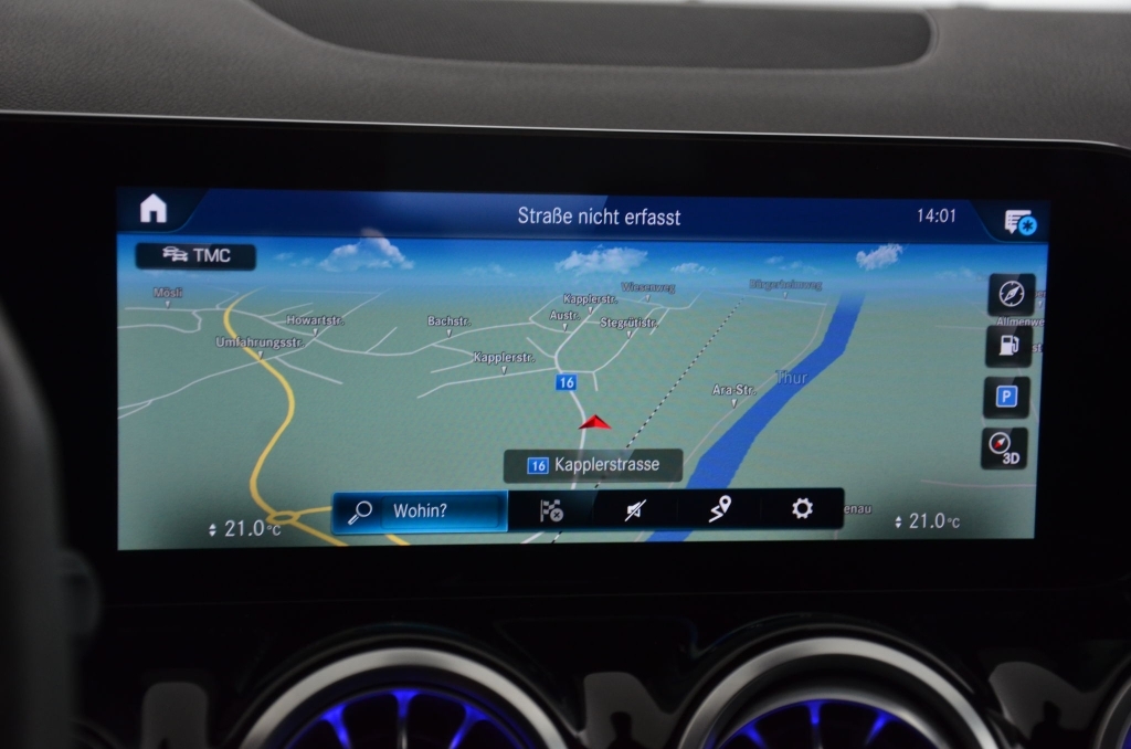 MERCEDES-BENZ GLA 45 S AMG 4Matic+-image-14