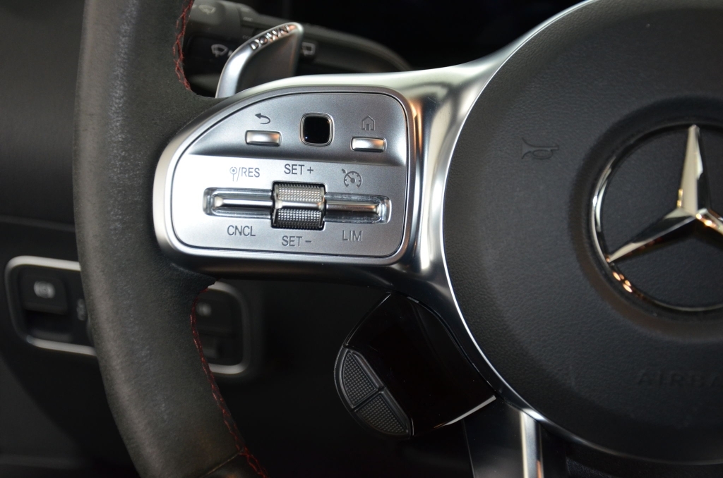 MERCEDES-BENZ GLA 45 S AMG 4Matic+-image-20